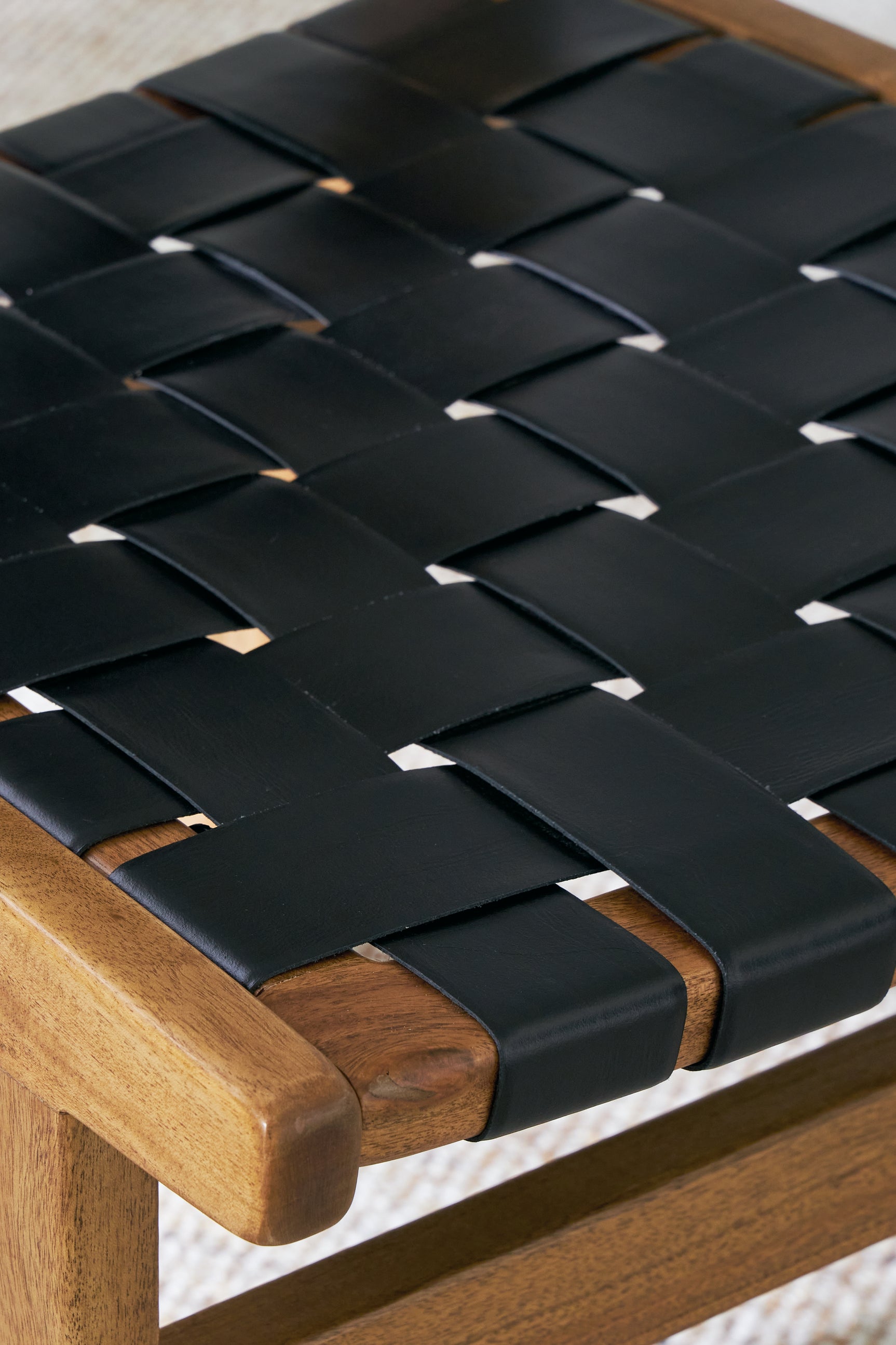 Fortmaine Dining Room - Tampa Furniture Outlet