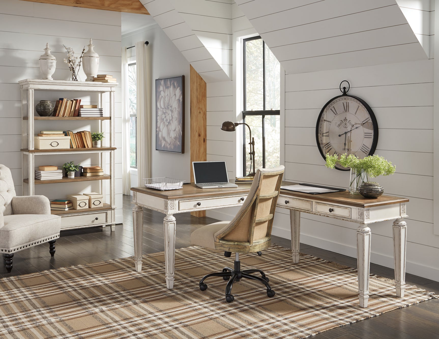 Realyn Office Desk - Tampa Furniture Outlet