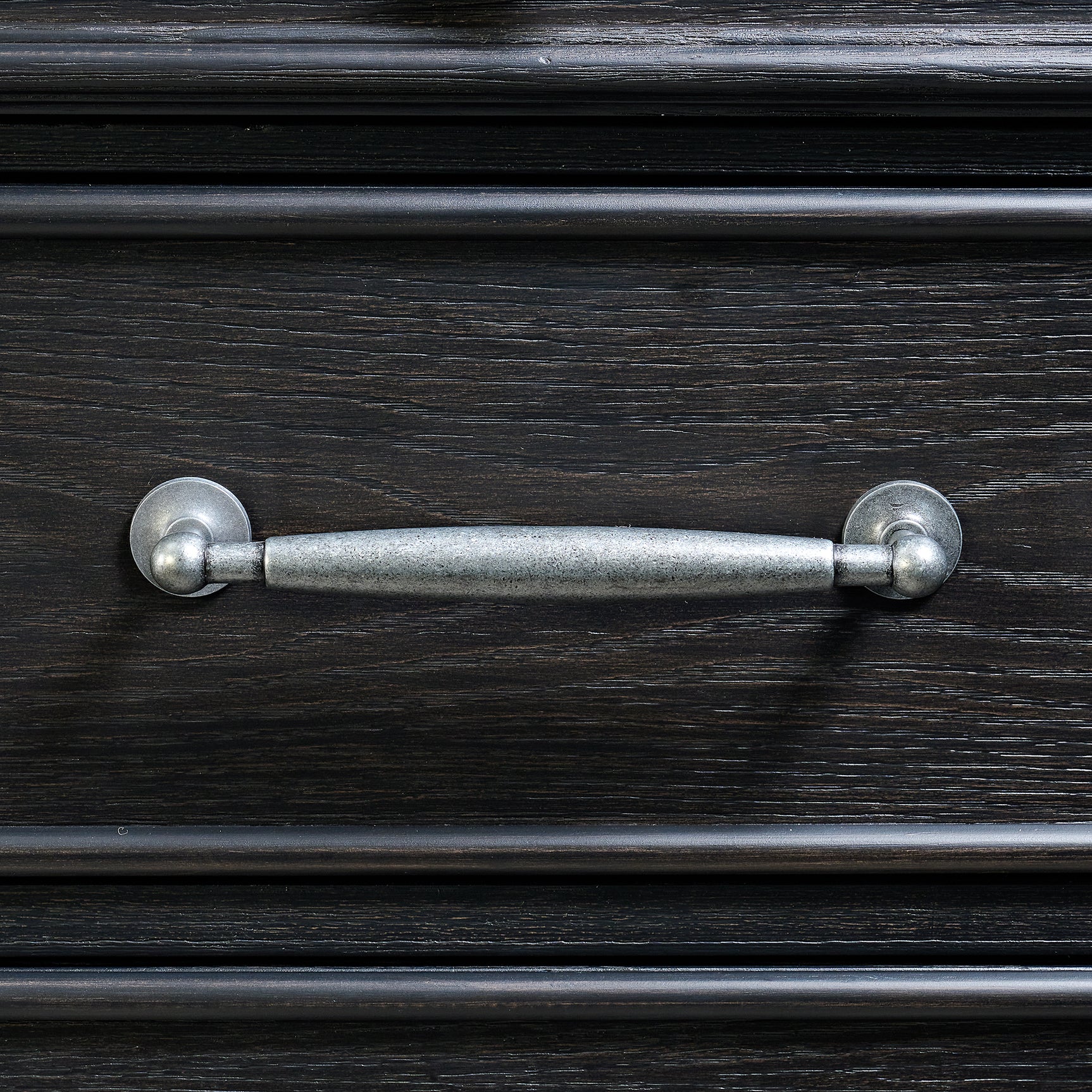 Kings Court Dresser & Mirror in Black