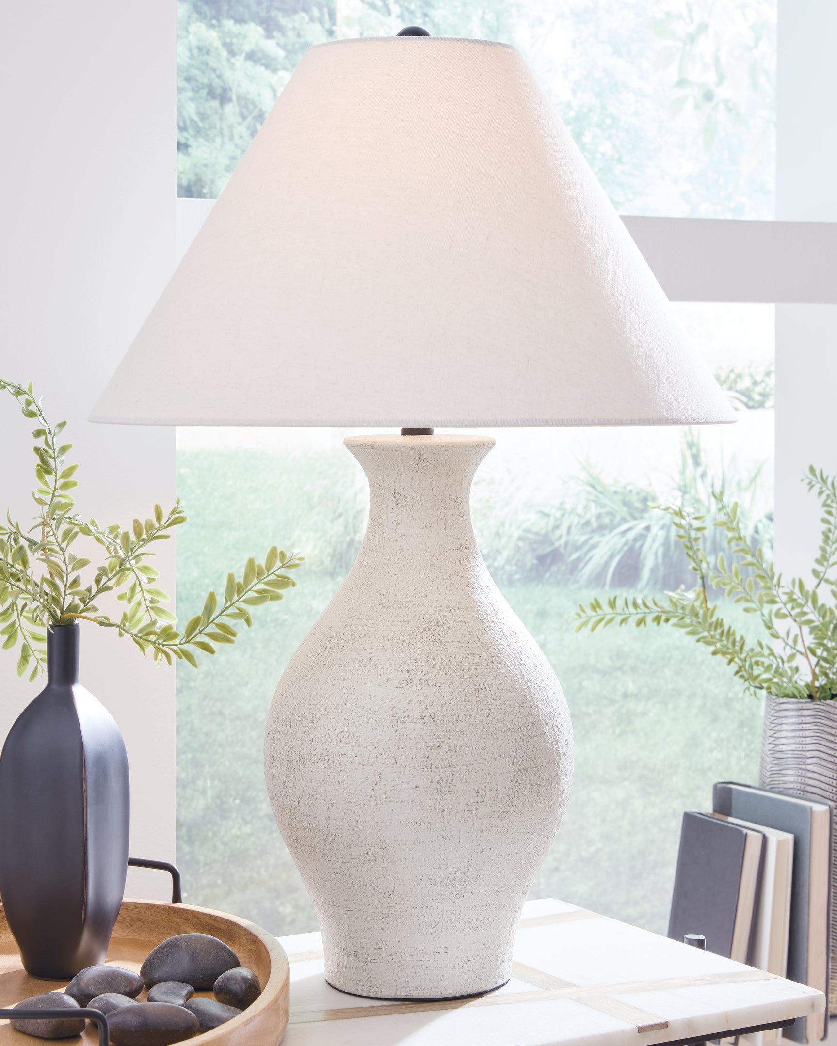 Ashbend Lighting - Tampa Furniture Outlet