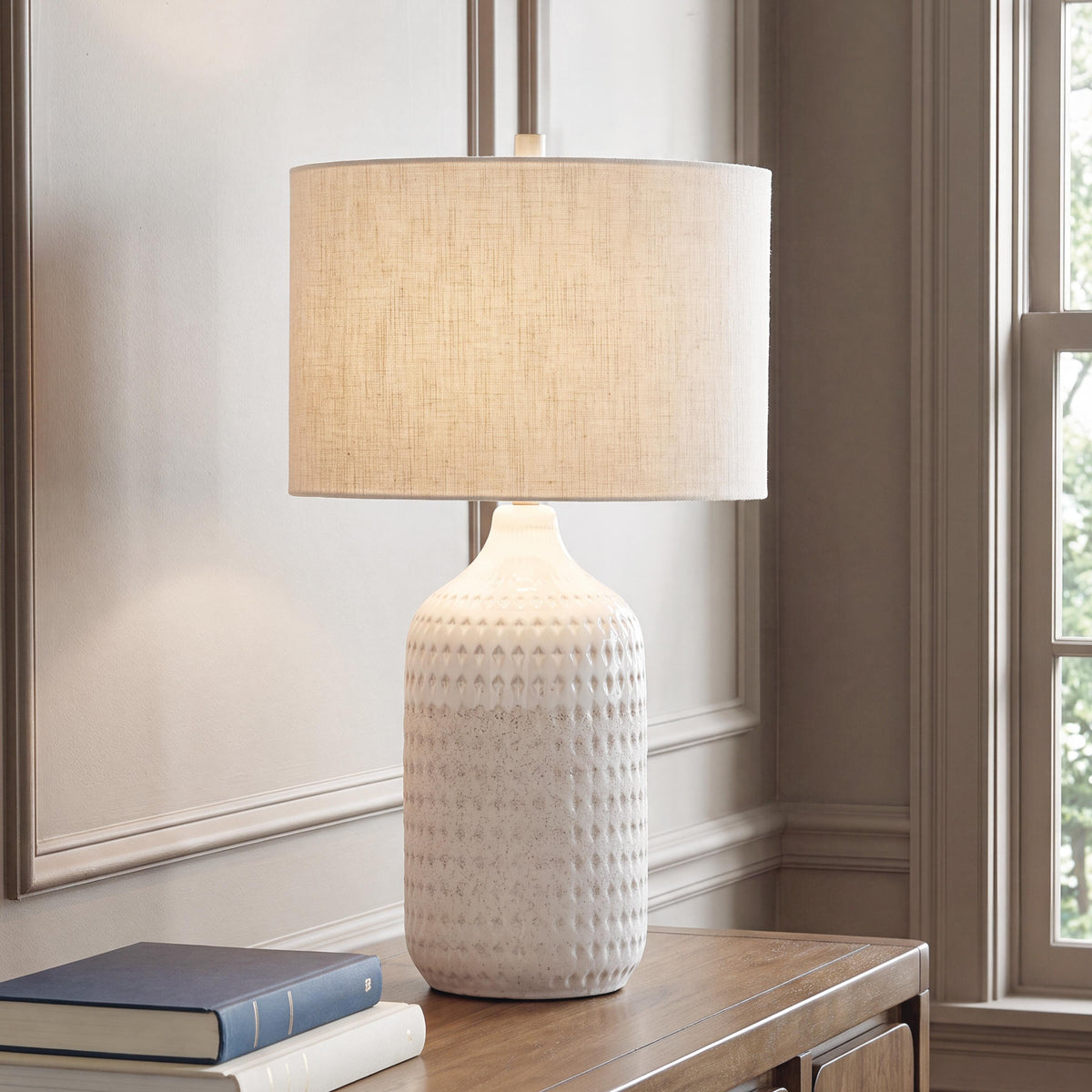Tampa Furniture Outlet - Ashley Furniture - Capwich Lighting - Ceramic Table Lamp (1/CN) - L100994