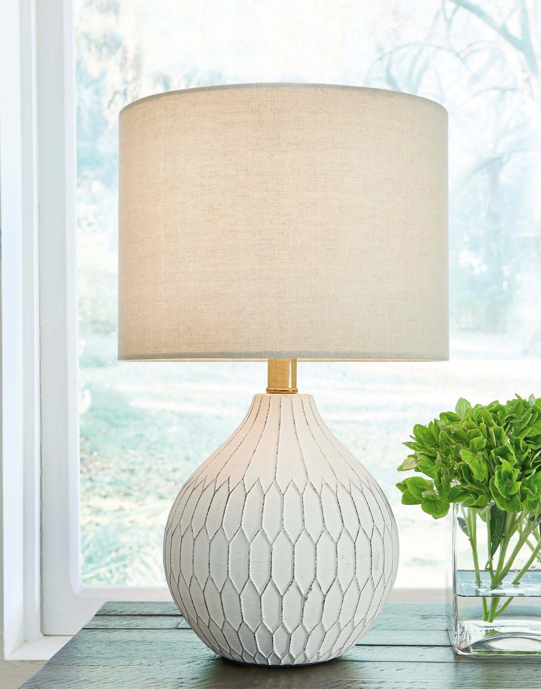 Wardmont Lighting - Tampa Furniture Outlet