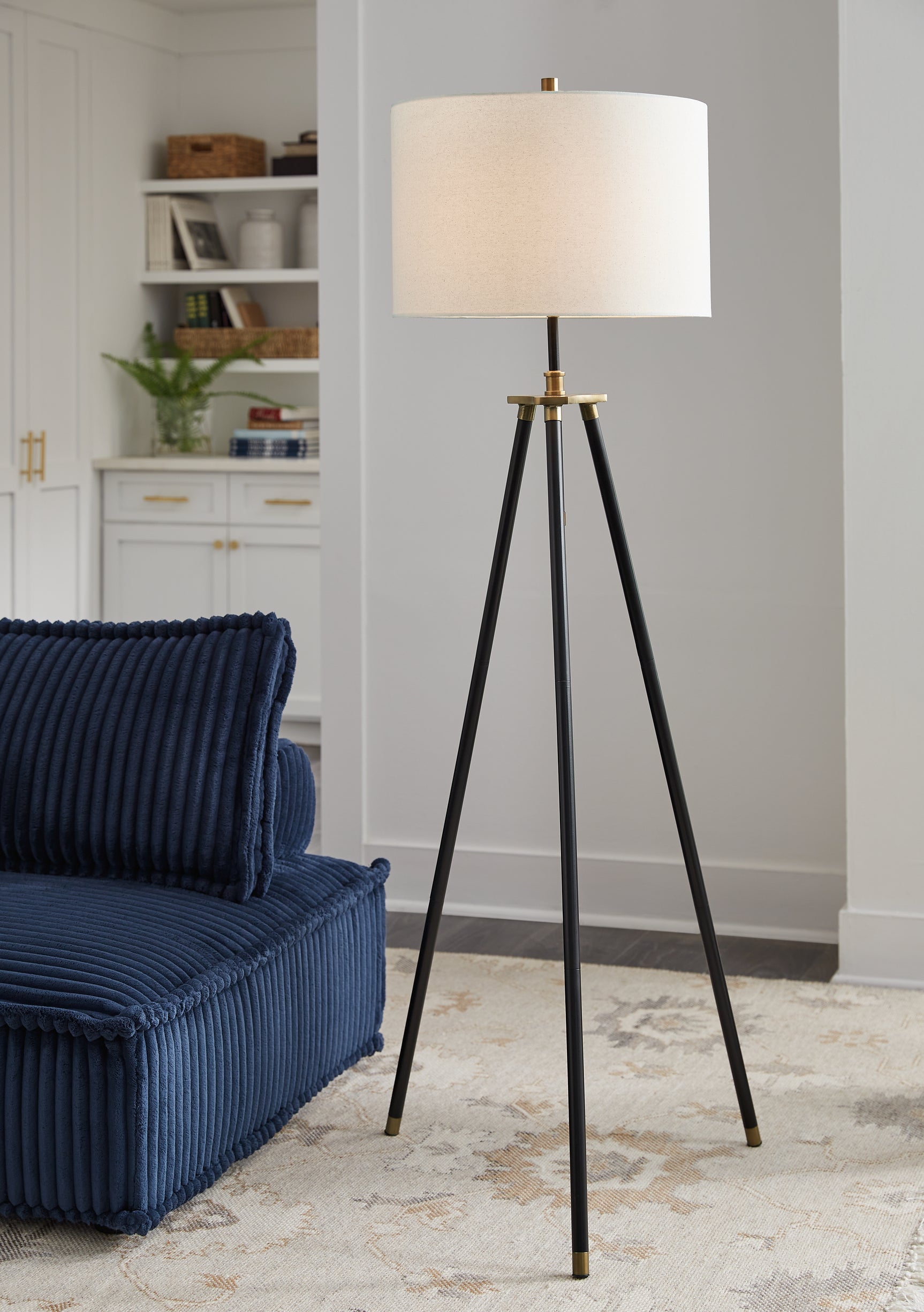 Cashner Lighting - Tampa Furniture Outlet