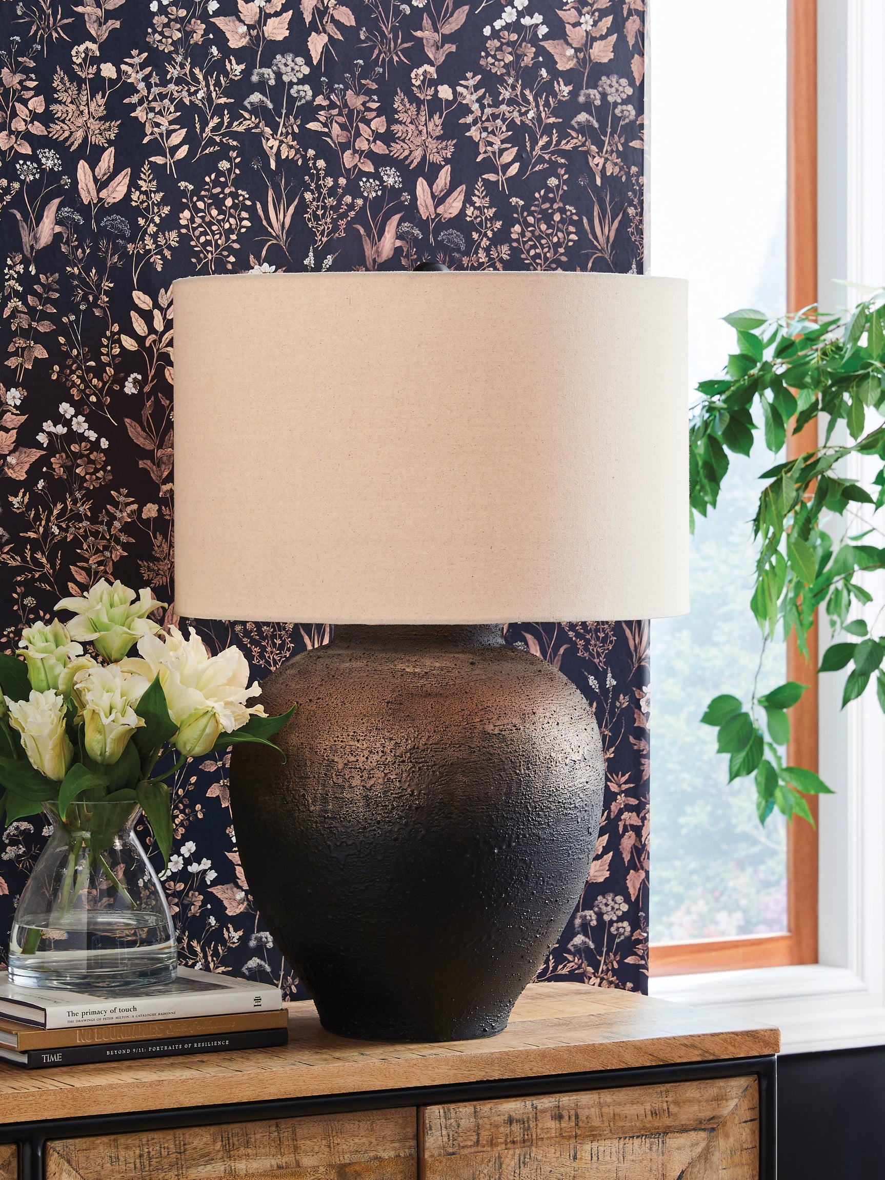Tampa Furniture Outlet - Ashley Furniture - Newgerhard Lighting - Metal Table Lamp (1/CN) / Brown/Black - L207644