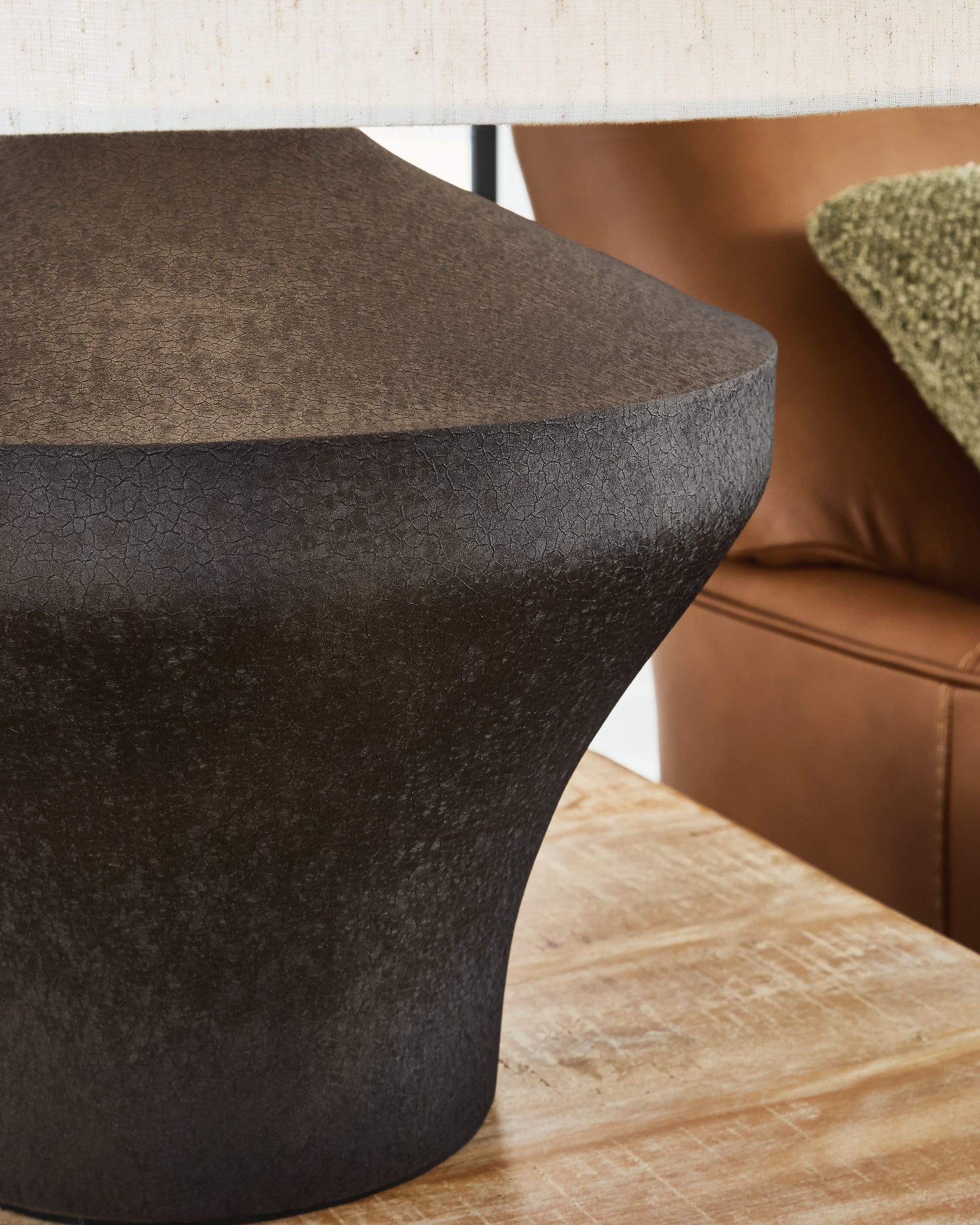 Dolanham Lighting - Tampa Furniture Outlet