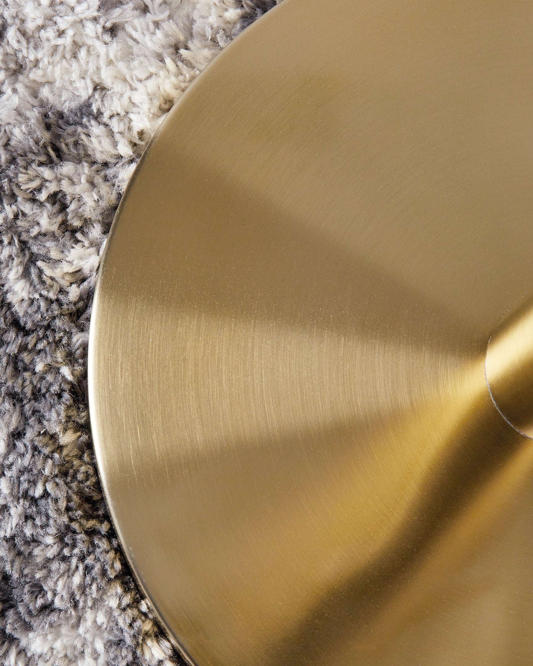 Tobbinsen Lighting - Tampa Furniture Outlet