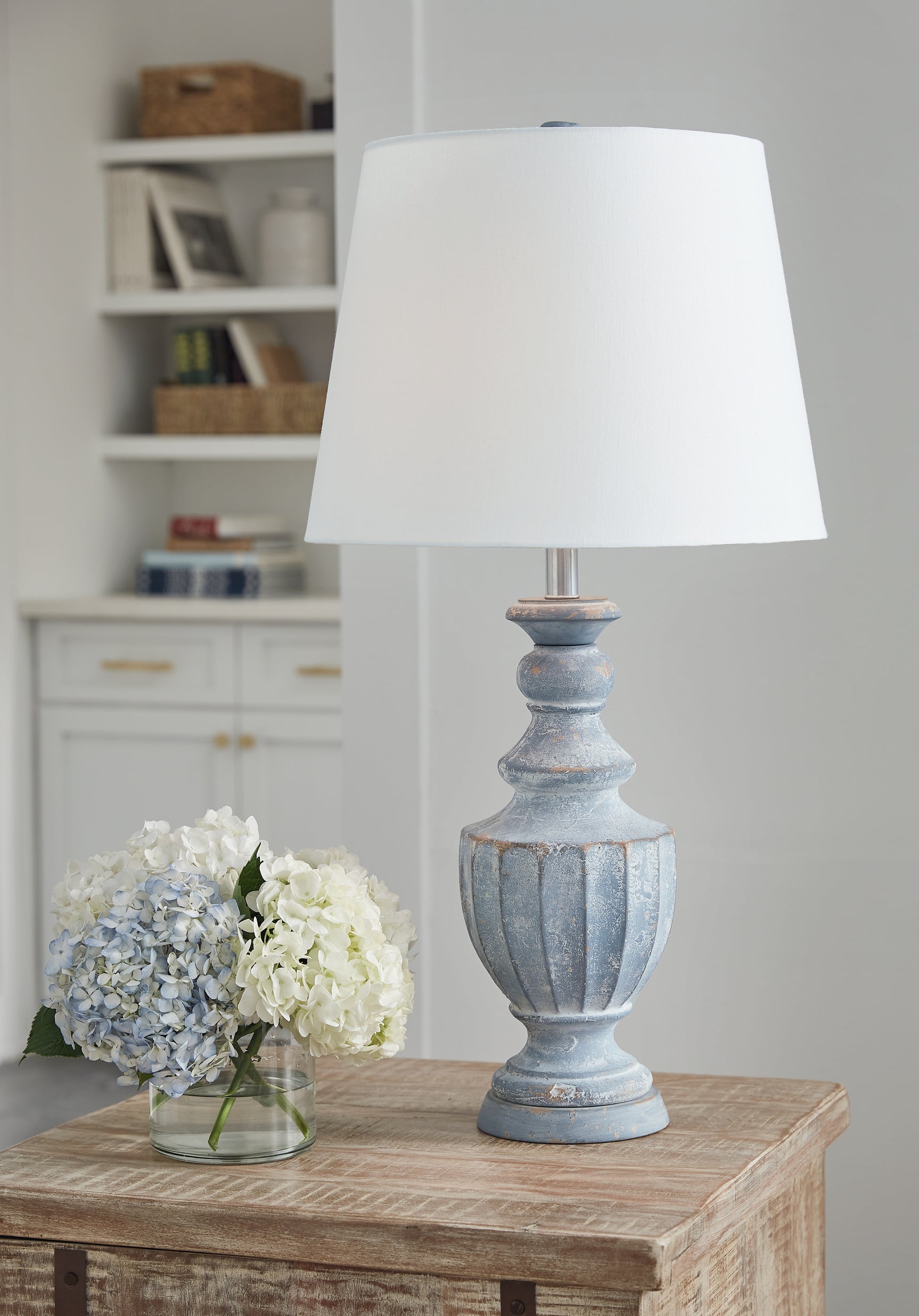 Tampa Furniture Outlet - Ashley Furniture - Cylerick Lighting - Table Lamp (Set of 2) / Antique Blue - L235714X2