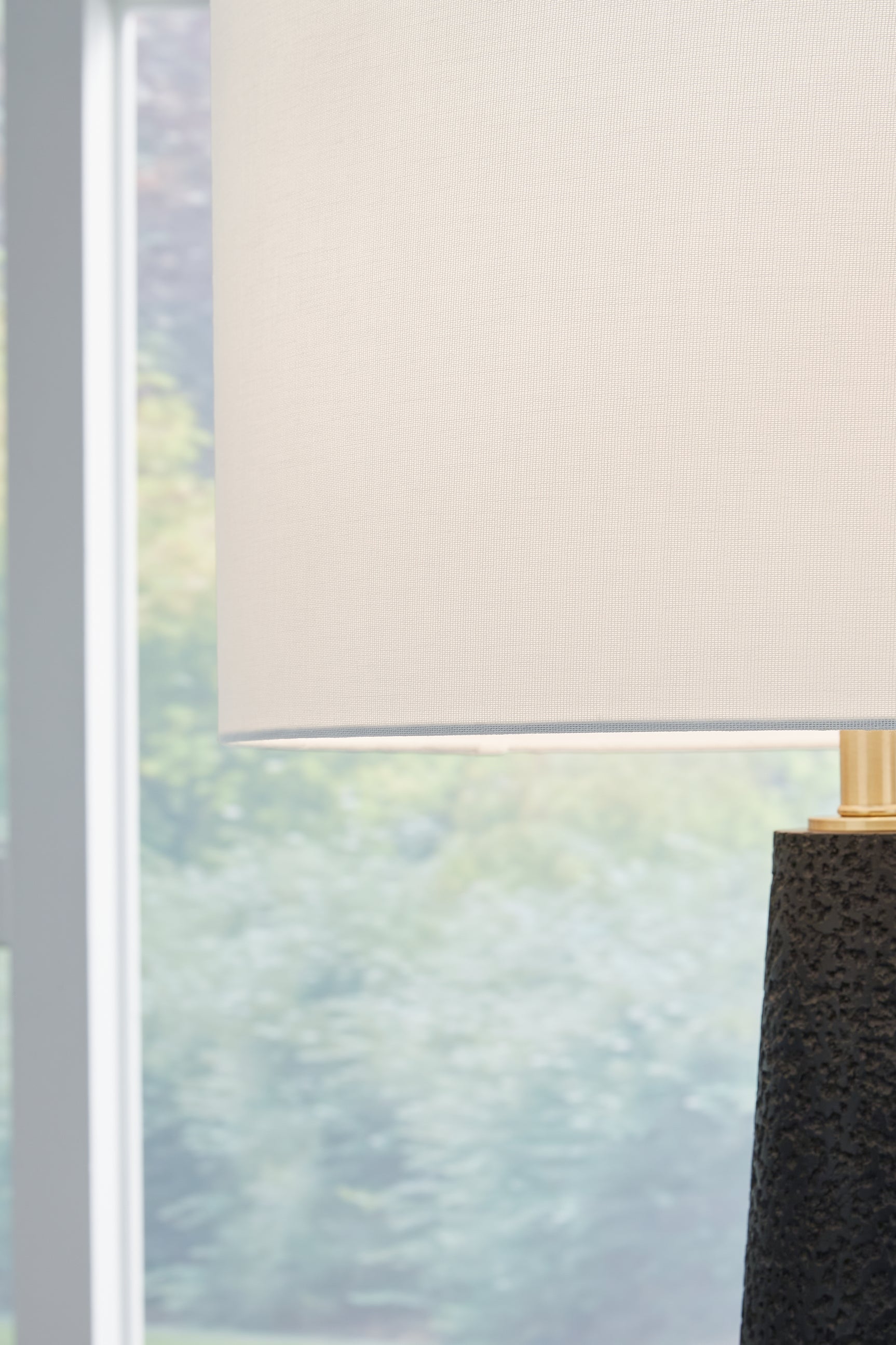 Hallburg Lighting - Tampa Furniture Outlet