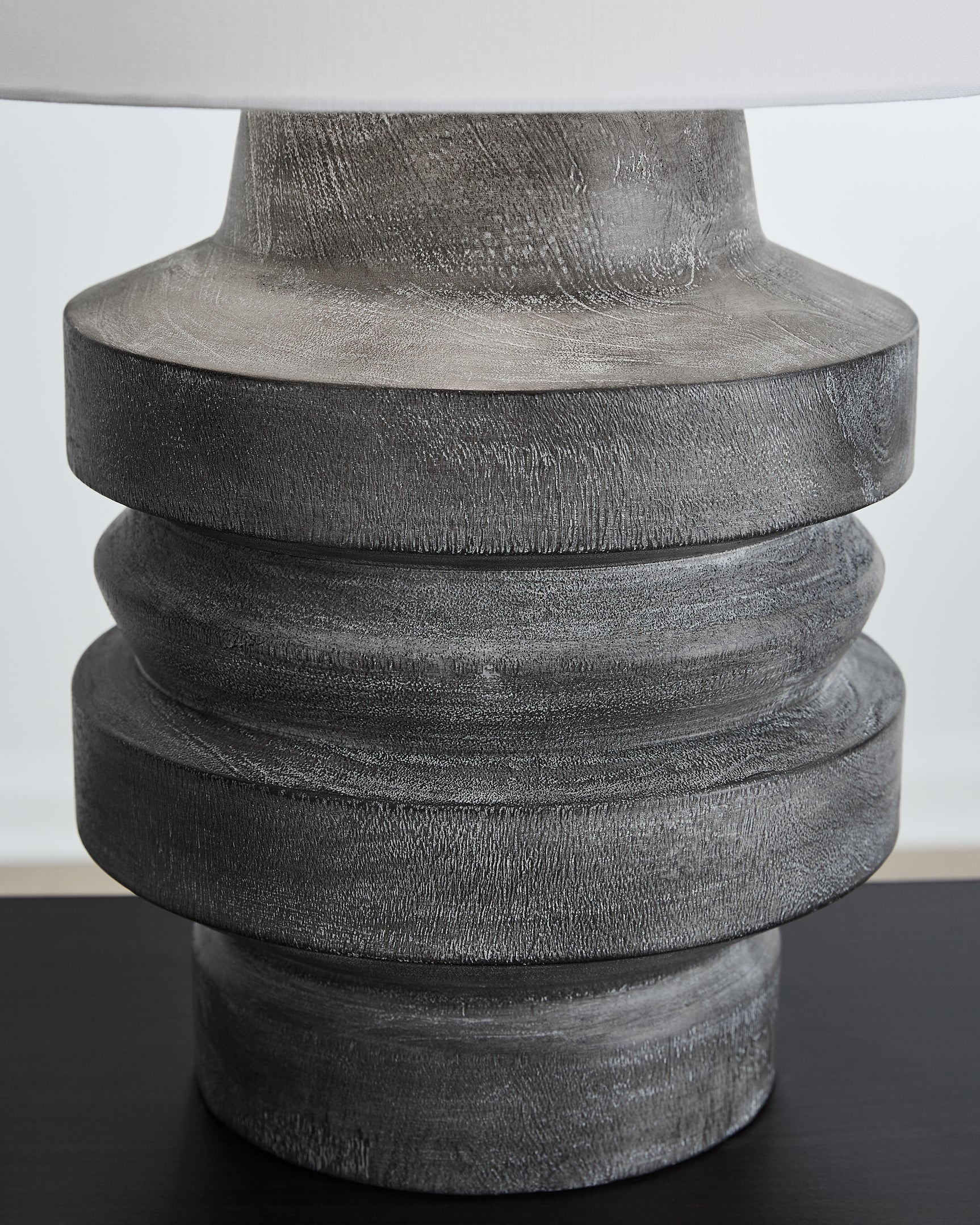 Wahida Lighting - Tampa Furniture Outlet