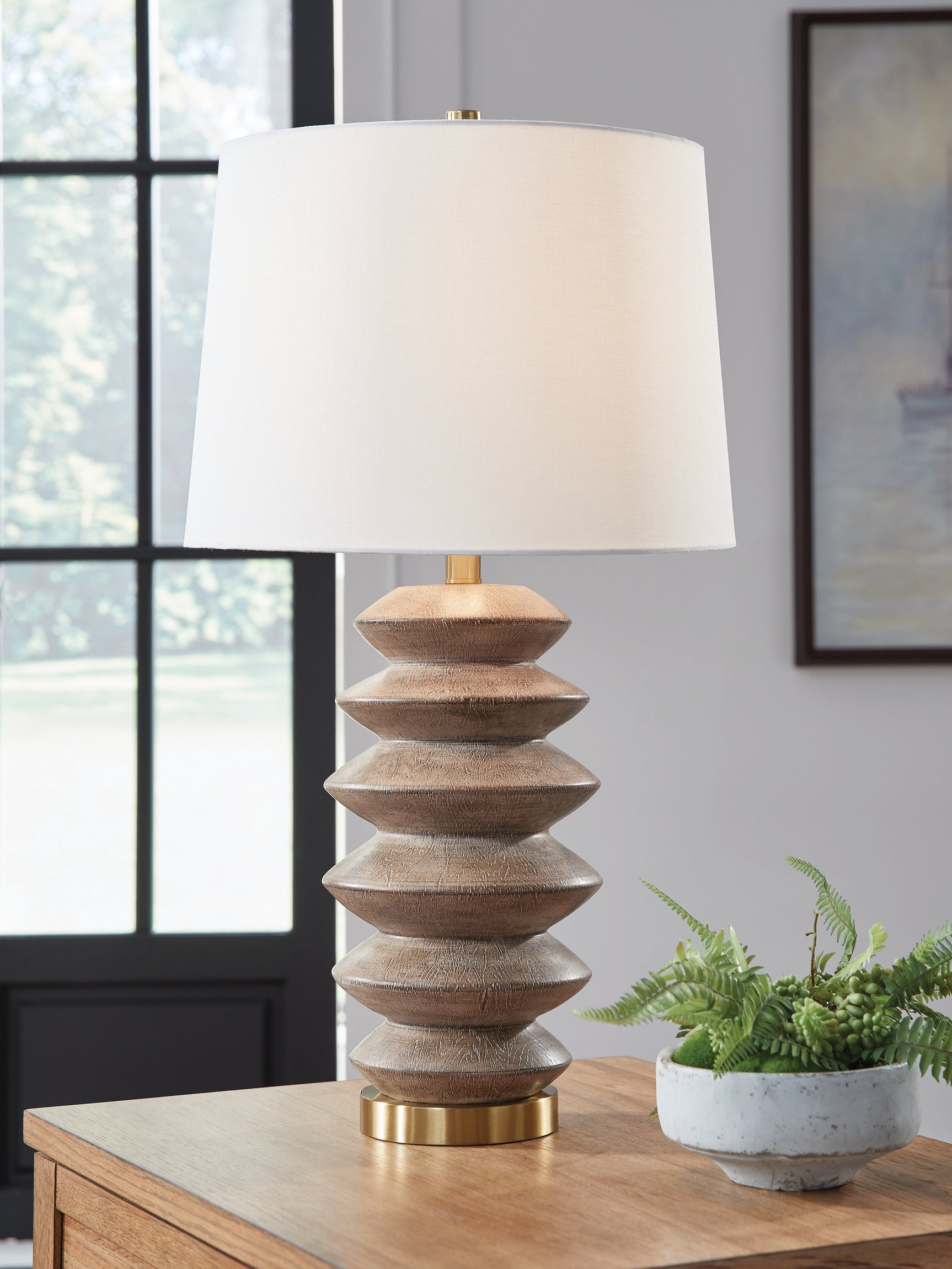 Tampa Furniture Outlet - Ashley Furniture - Jyllyard Lighting - Poly Table Lamp (1/CN) / Brown/Gold Finish - L235944
