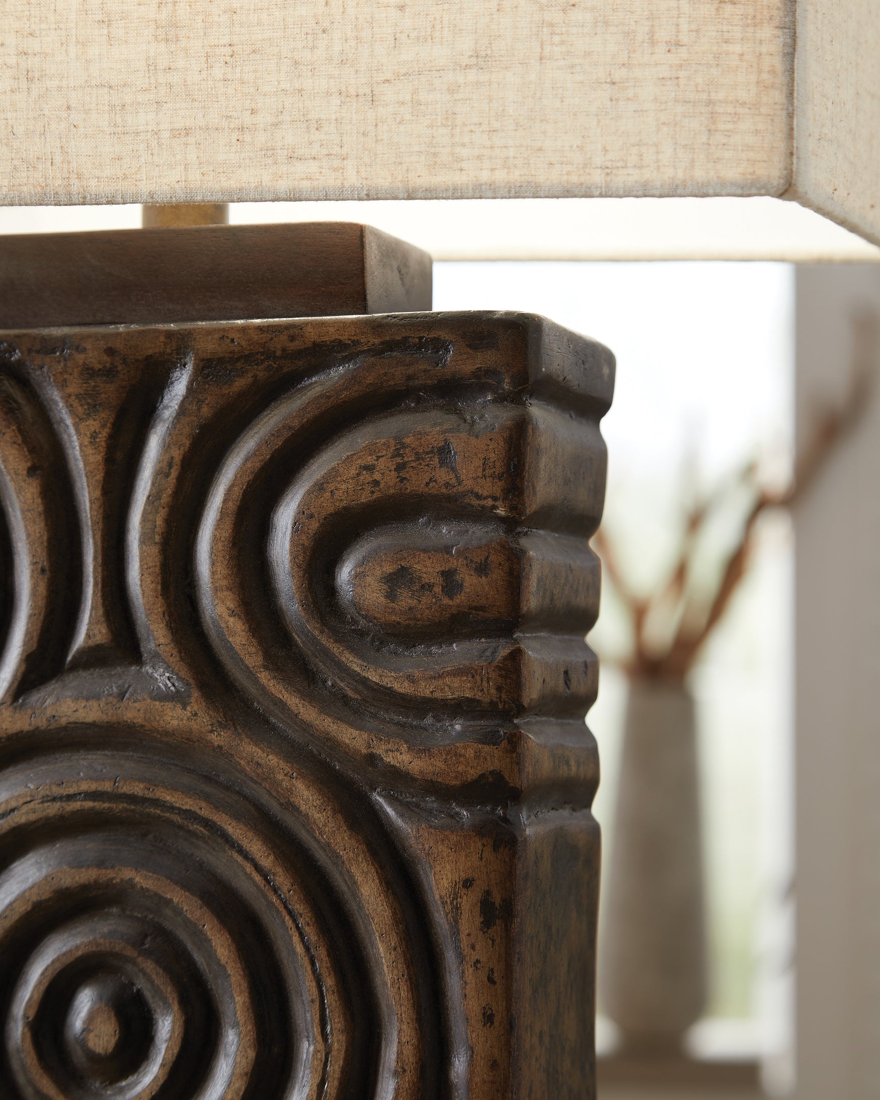 Heathbury Lighting - Tampa Furniture Outlet