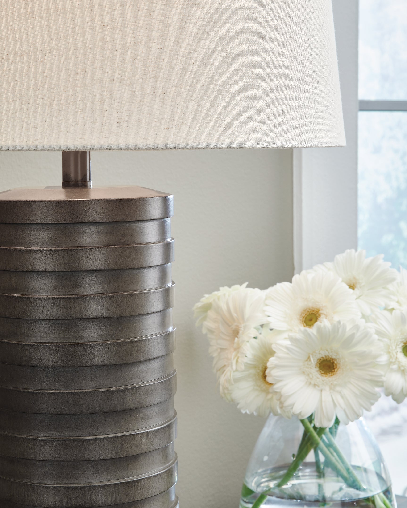 Neilett Lighting - Tampa Furniture Outlet