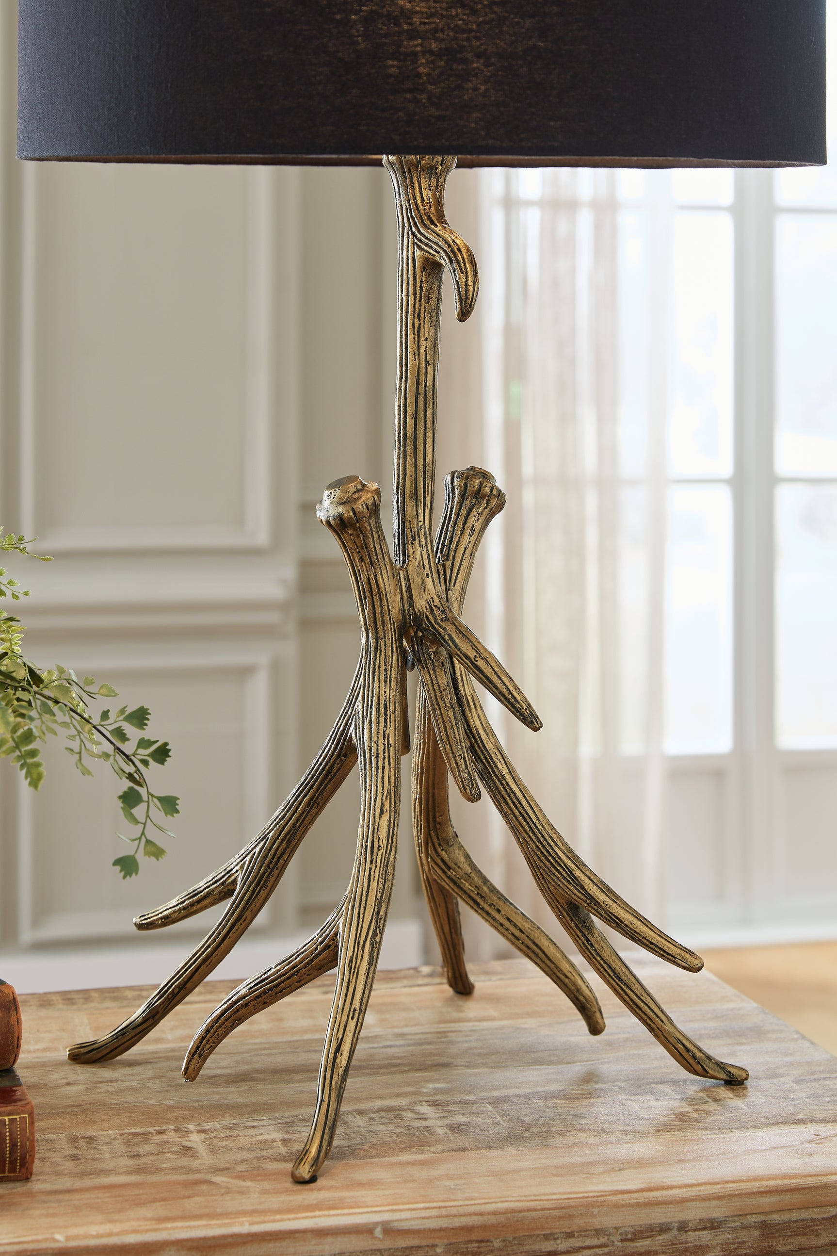 Josney Lighting - Tampa Furniture Outlet