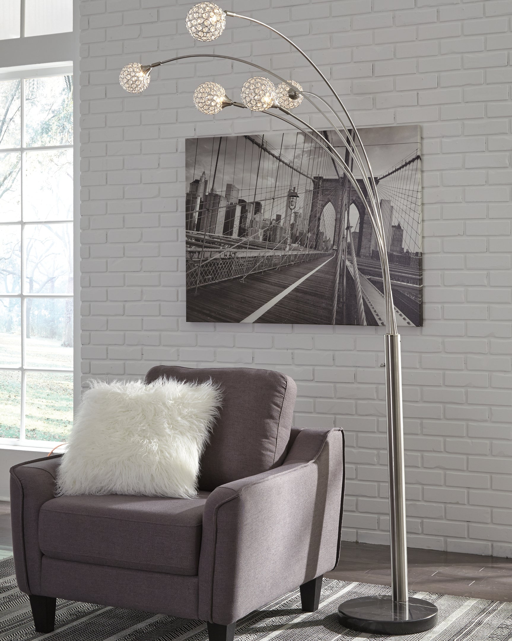 Tampa Furniture Outlet - Ashley Furniture - Winter Lighting - Metal Arc Lamp (1/CN) / Silver Finish - L725089