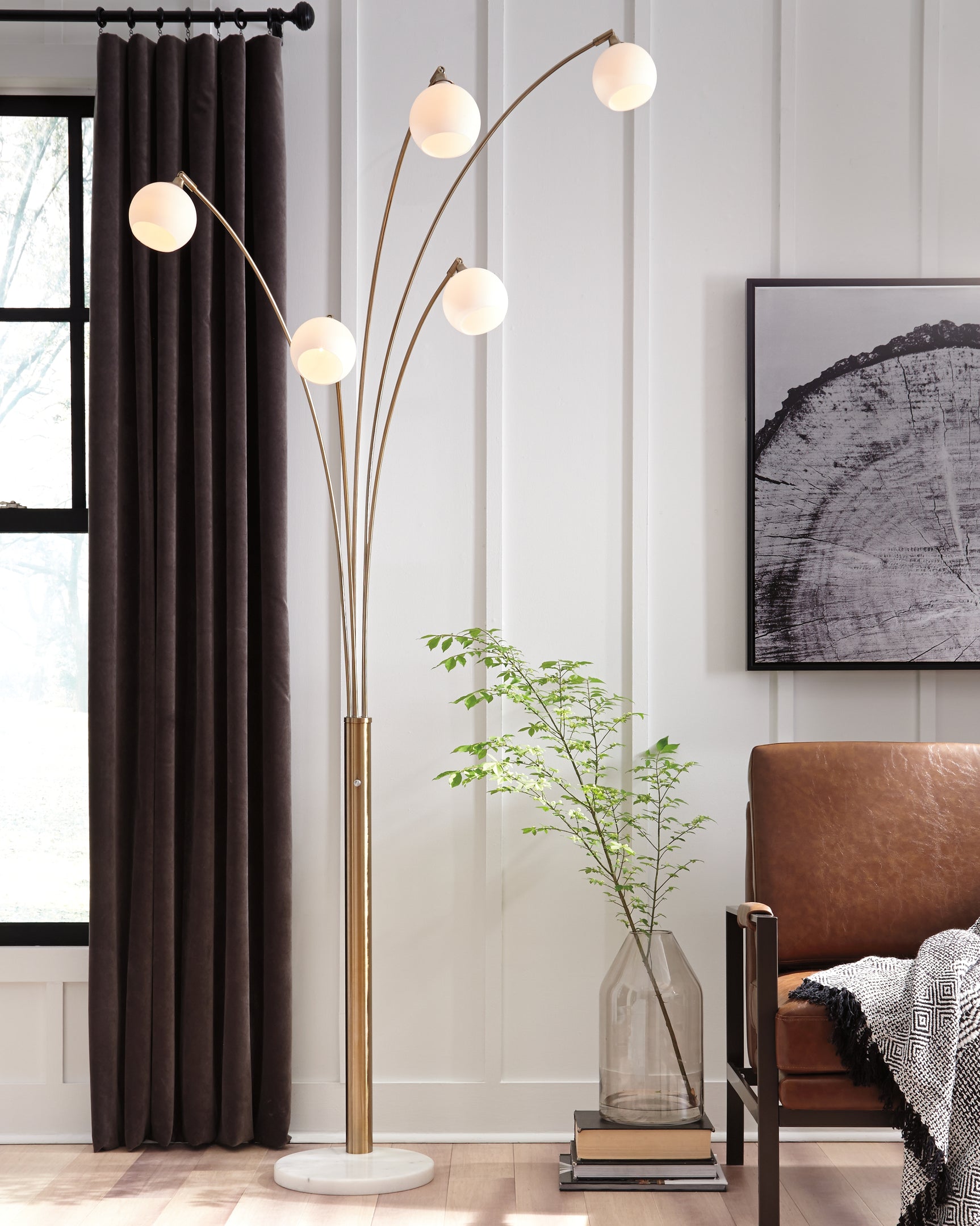 Tampa Furniture Outlet - Ashley Furniture - Taliya Lighting - Metal Arc Lamp (1/CN) / Champagne/White - L725119