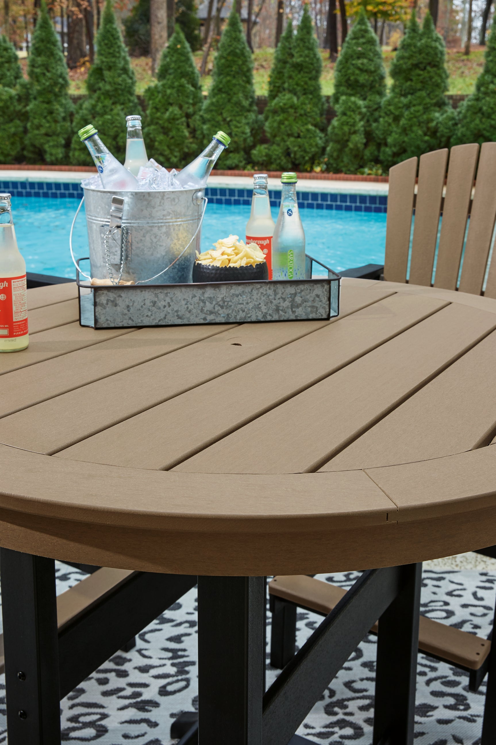Fairen Trail Outdoor - Tampa Furniture Outlet