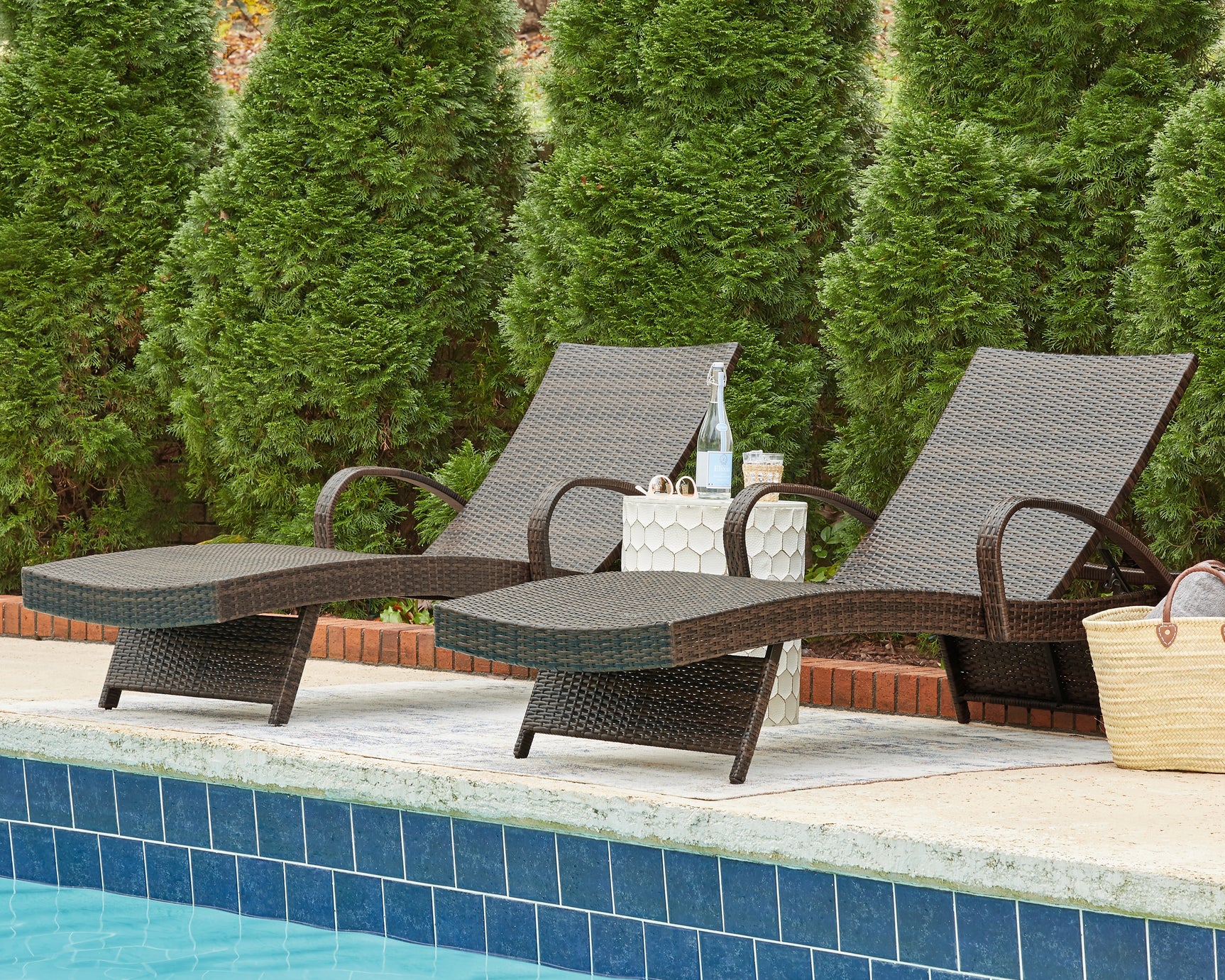 Tampa Furniture Outlet - Ashley Furniture - Kantana Outdoor - Chaise Lounge (Set of 2) / Brown - P283-815