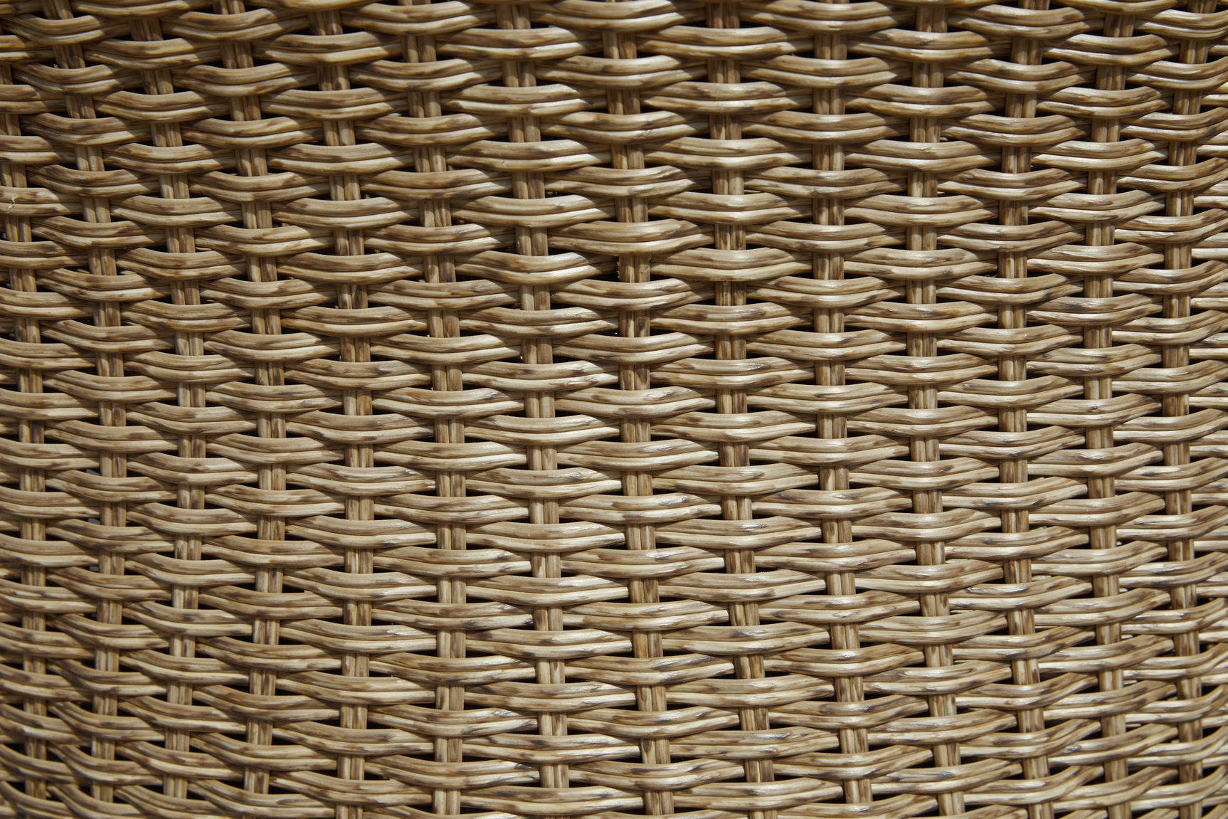 Amaris Outdoor - Tampa Furniture Outlet