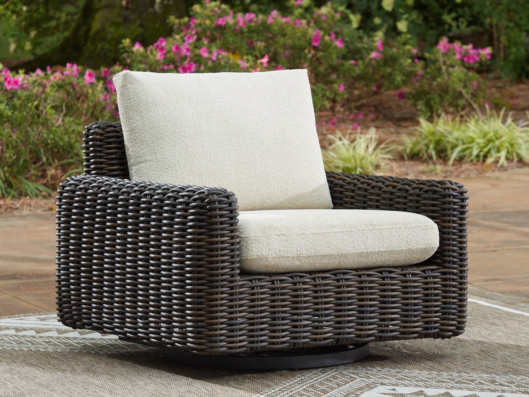 Kimora Outdoor - Tampa Furniture Outlet