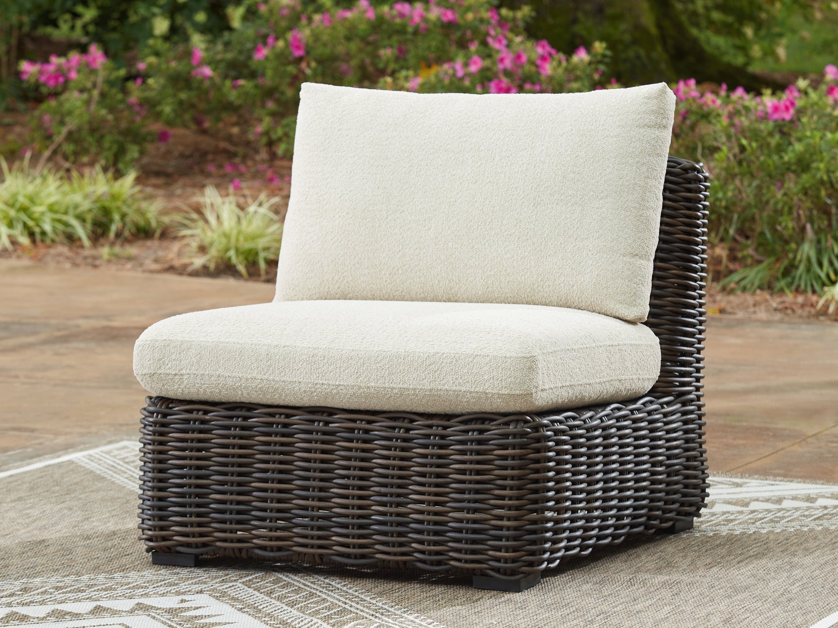 Kimora Outdoor - Tampa Furniture Outlet