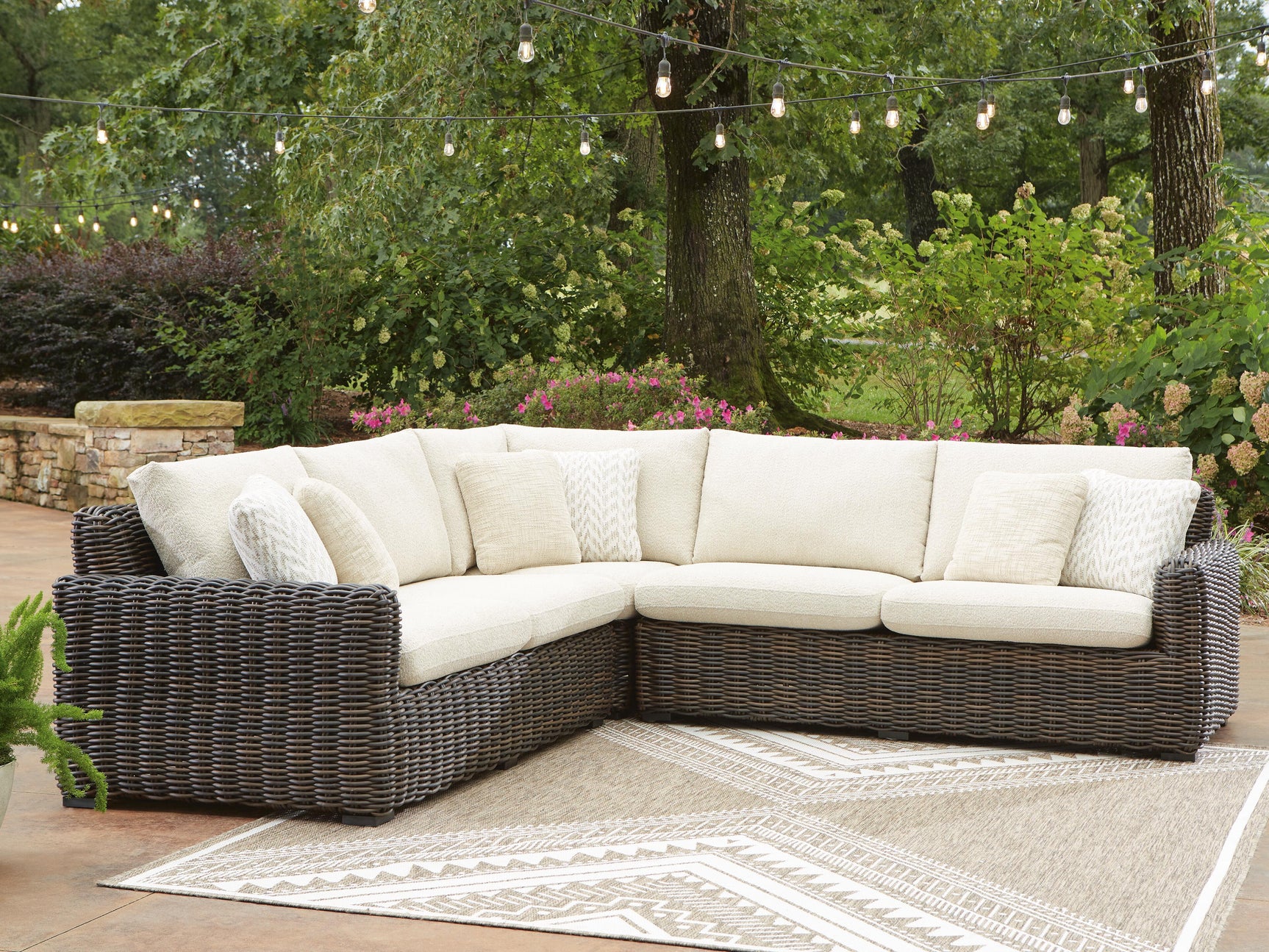 Kimora Outdoor - Tampa Furniture Outlet