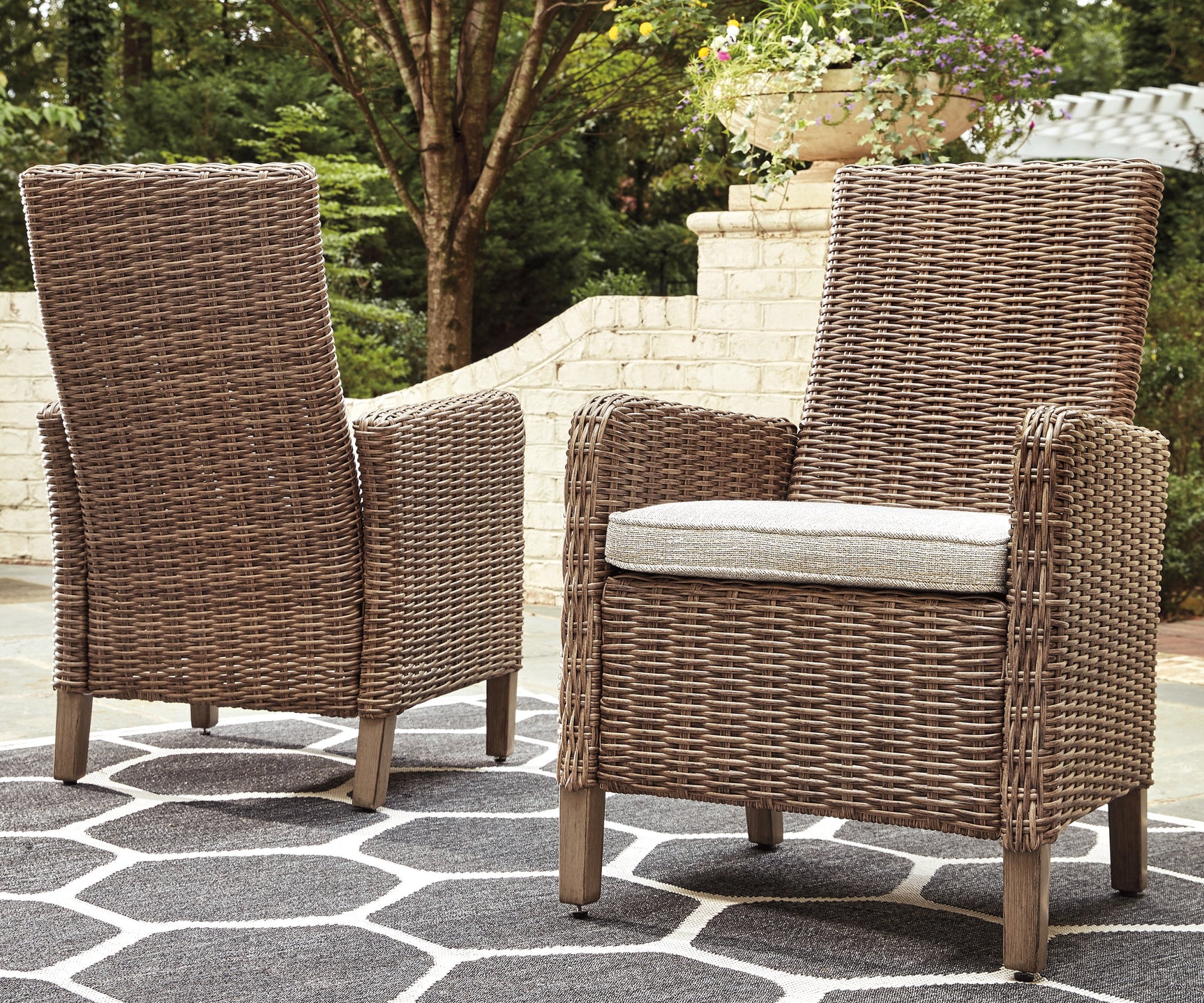 Beachcroft Outdoor - Tampa Furniture Outlet