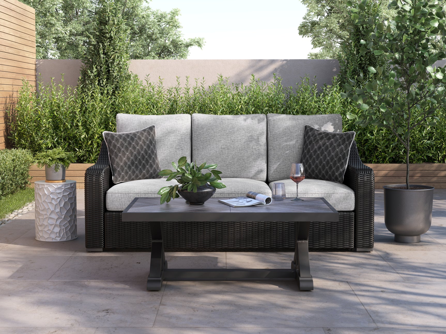 Tampa Furniture Outlet - Ashley Furniture - Beachcroft Outdoor - Sofa with Cushion / Black/Light Gray - P792-838
