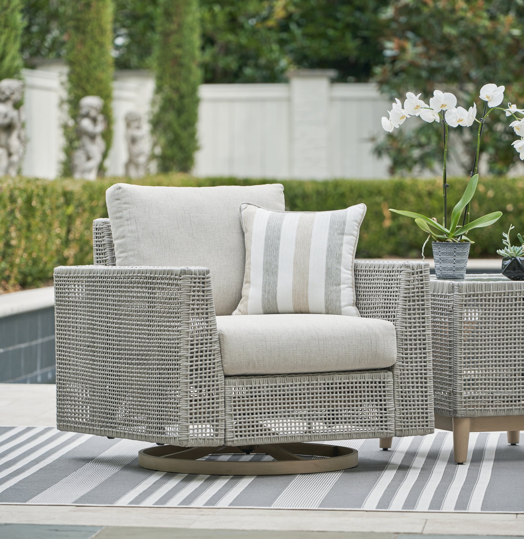 Seton Creek Outdoor - Tampa Furniture Outlet