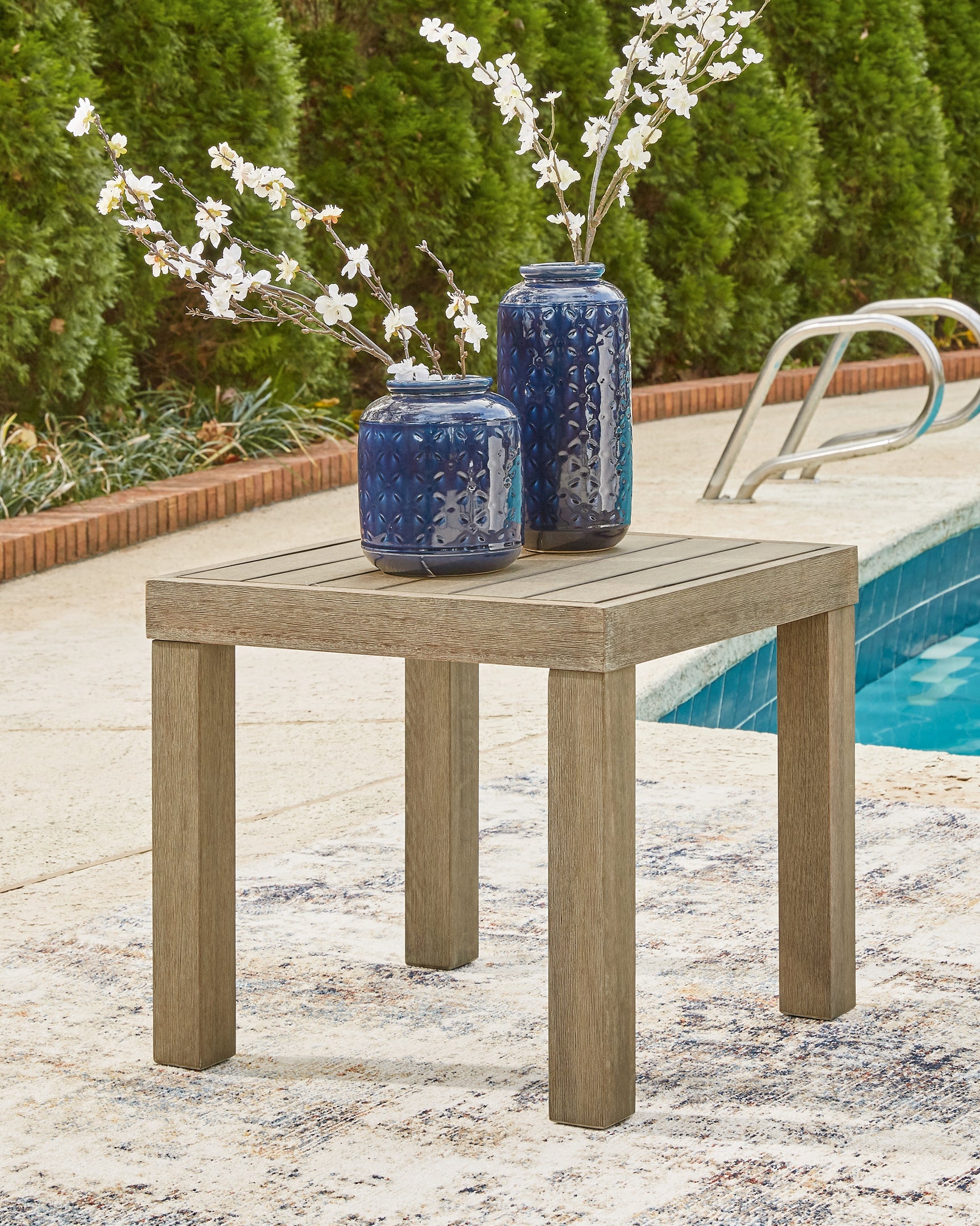Tampa Furniture Outlet - Ashley Furniture - Silo Point Outdoor - Square End Table / Brown - P804-702