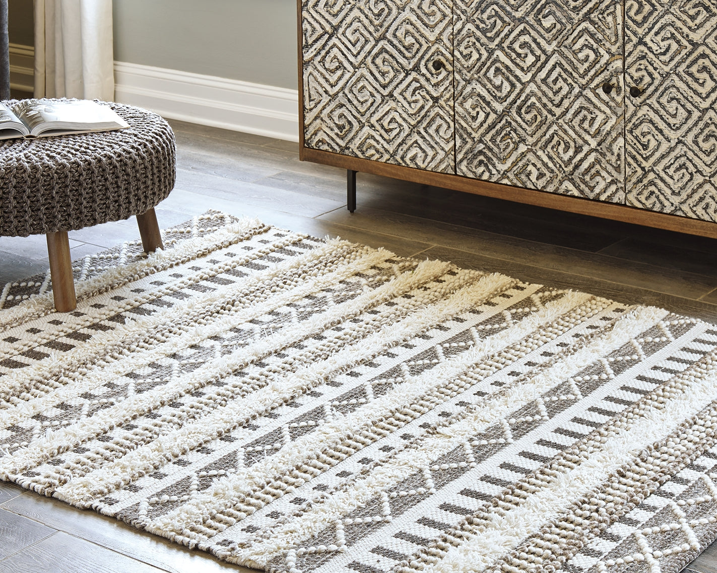 Karalee Rug - Tampa Furniture Outlet