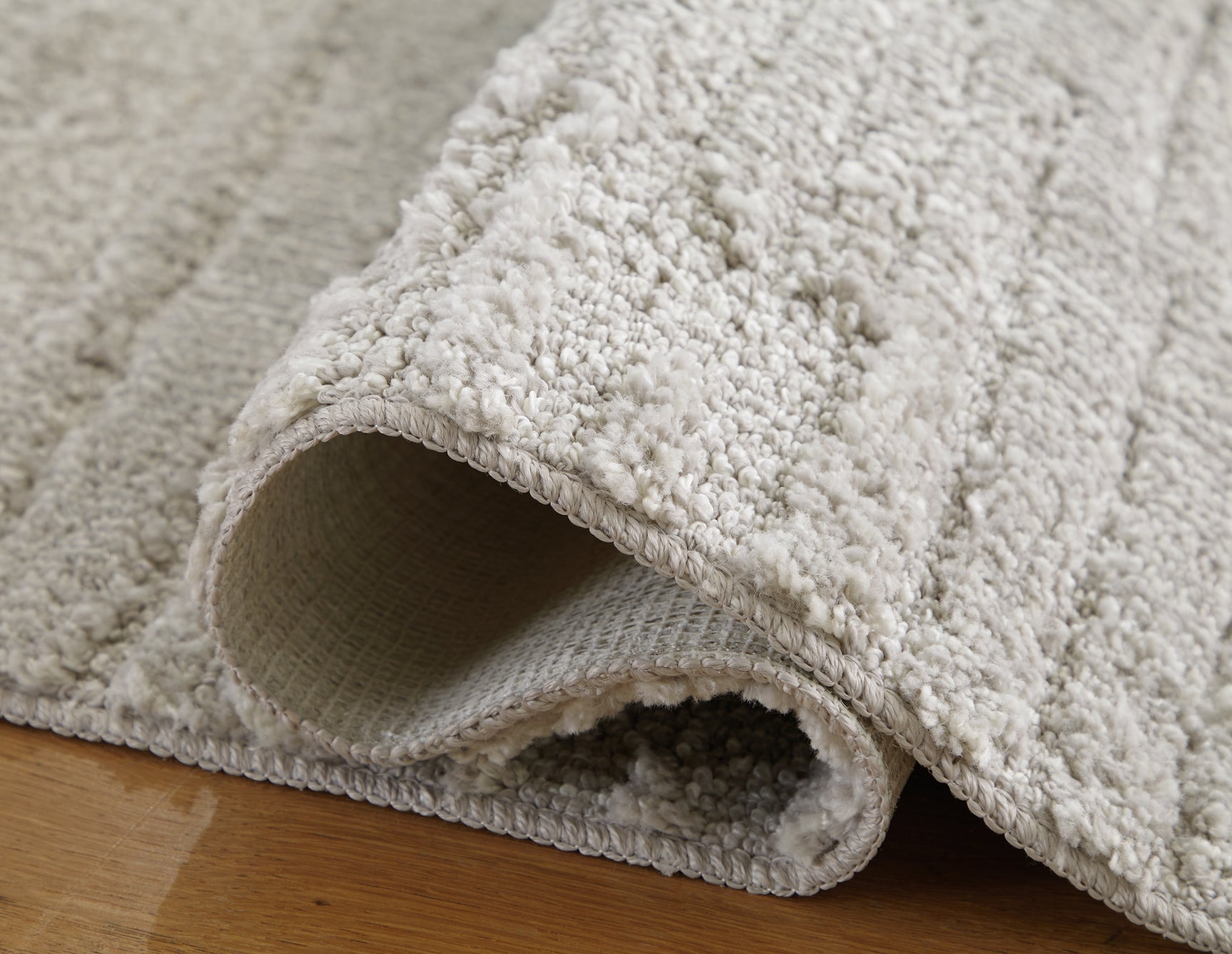 Ivygail Rug - Tampa Furniture Outlet