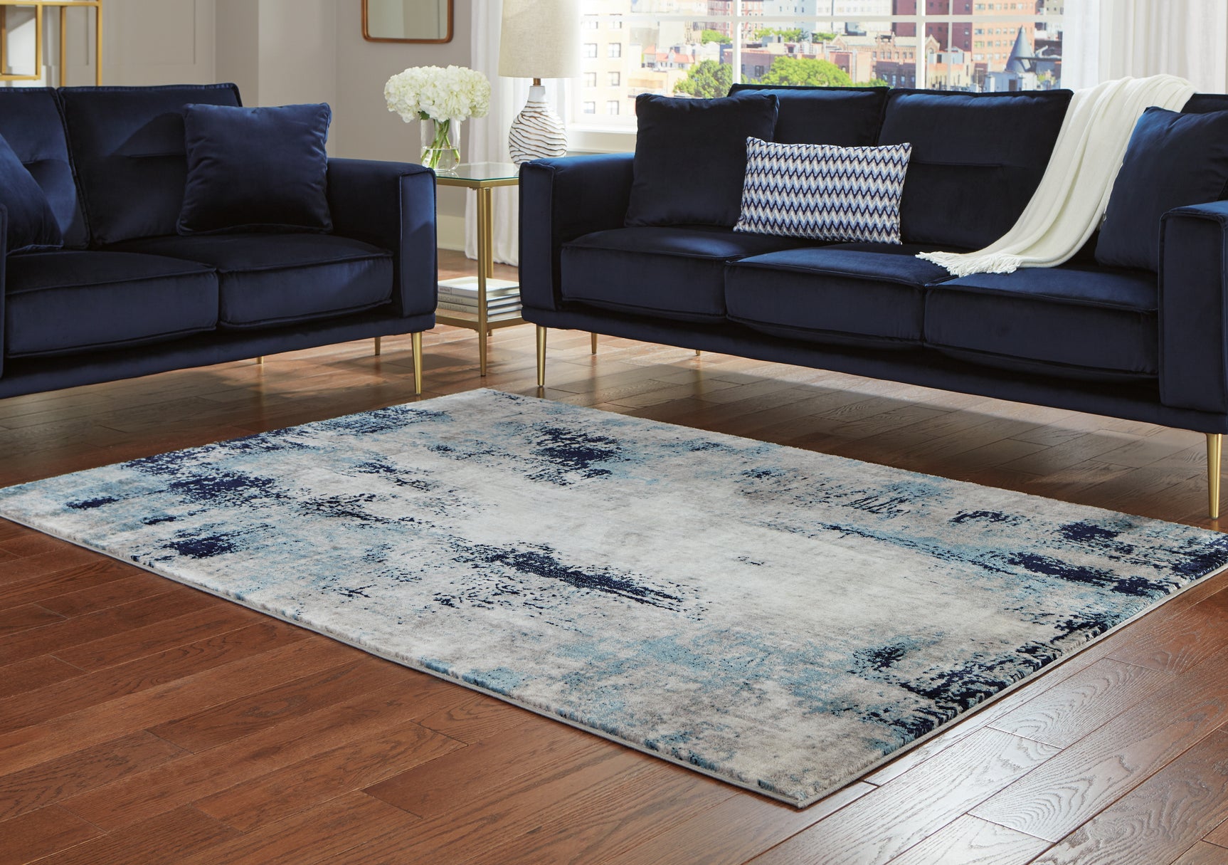 Leonelle Rug - Tampa Furniture Outlet