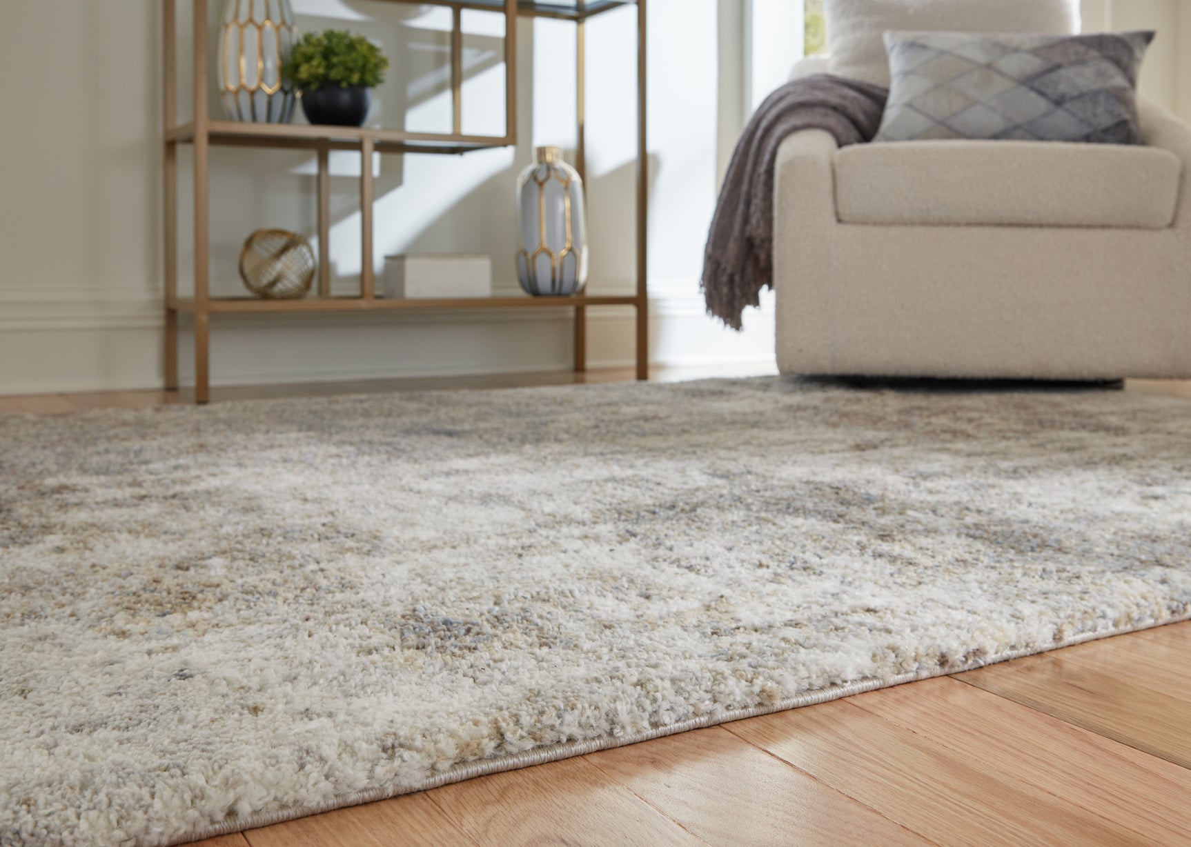 Pearidge Rug - Tampa Furniture Outlet