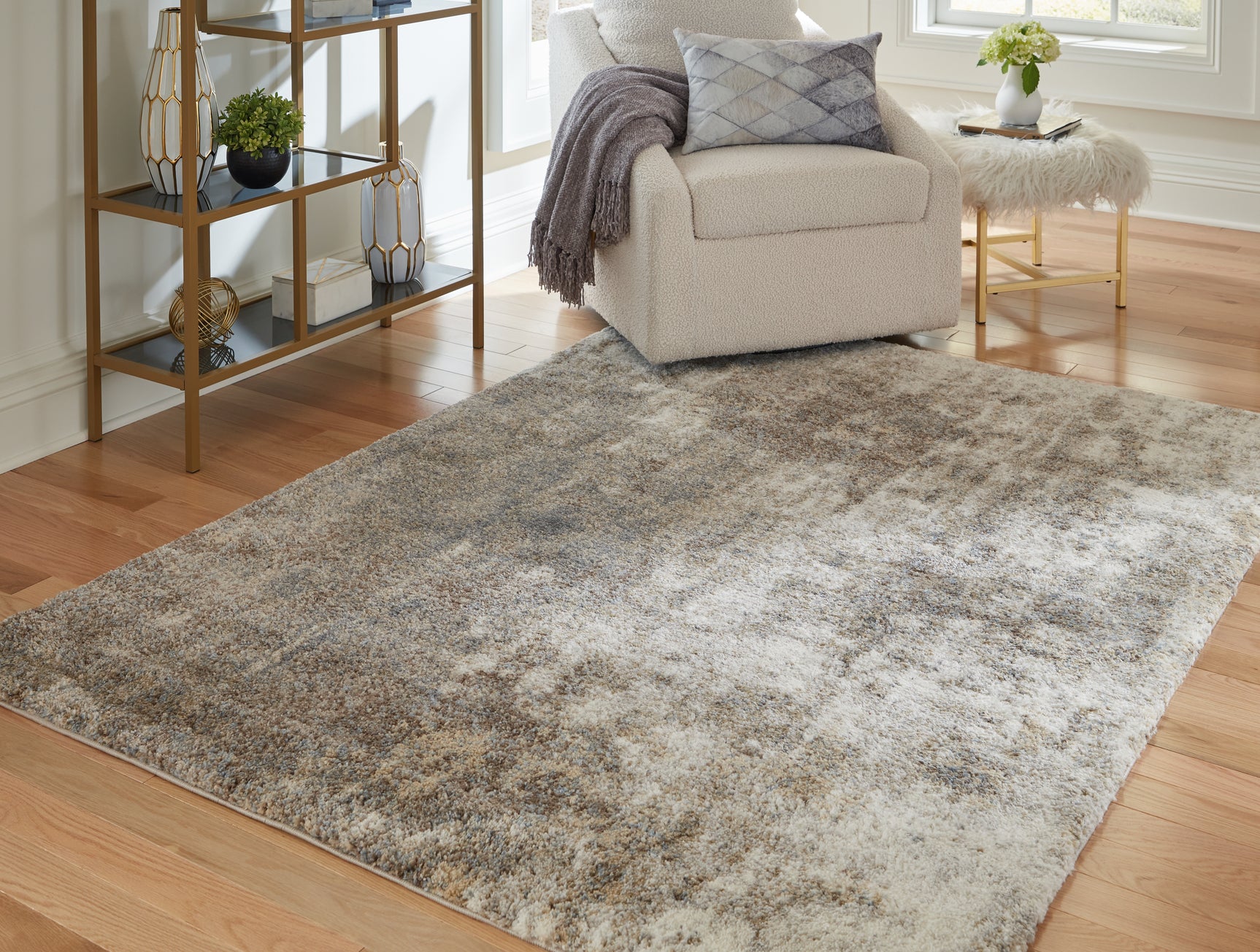Pearidge Rug - Tampa Furniture Outlet