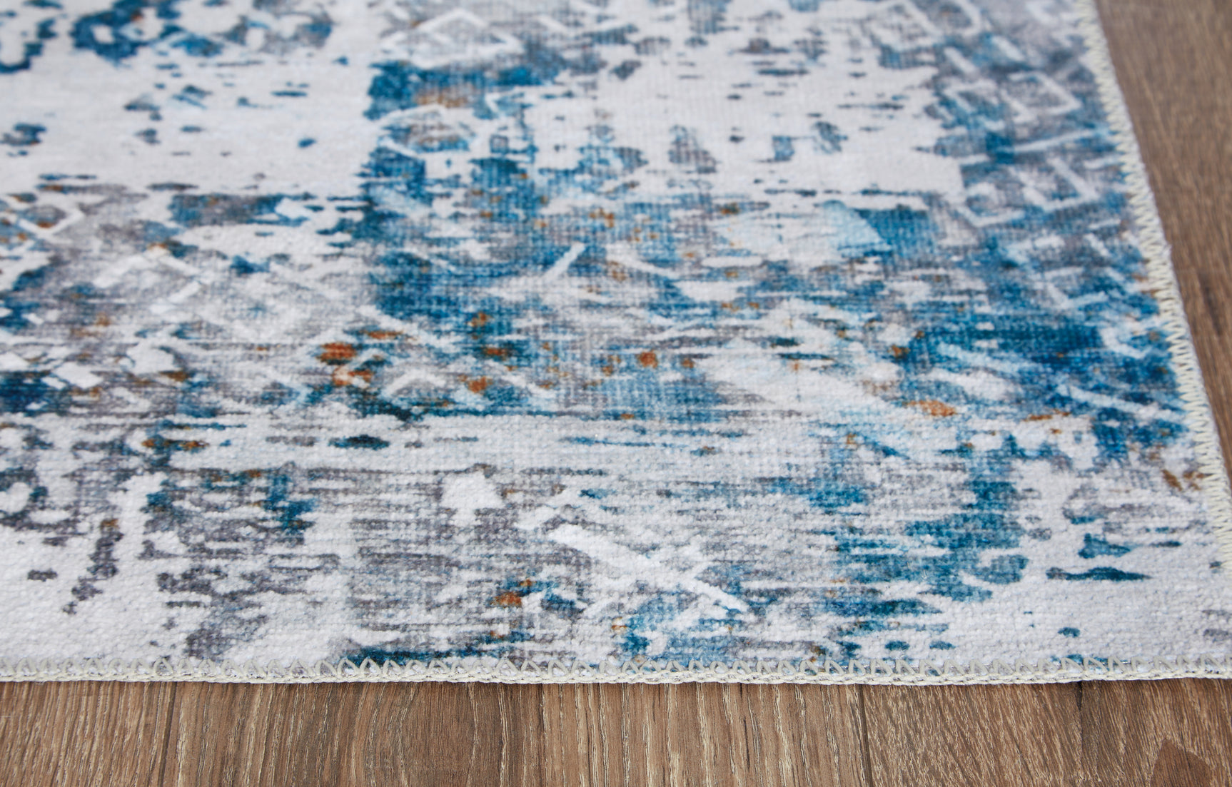 Garyard Rug - Tampa Furniture Outlet