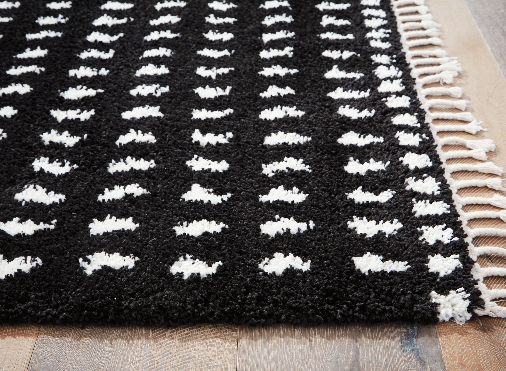 Minston Rug - Tampa Furniture Outlet