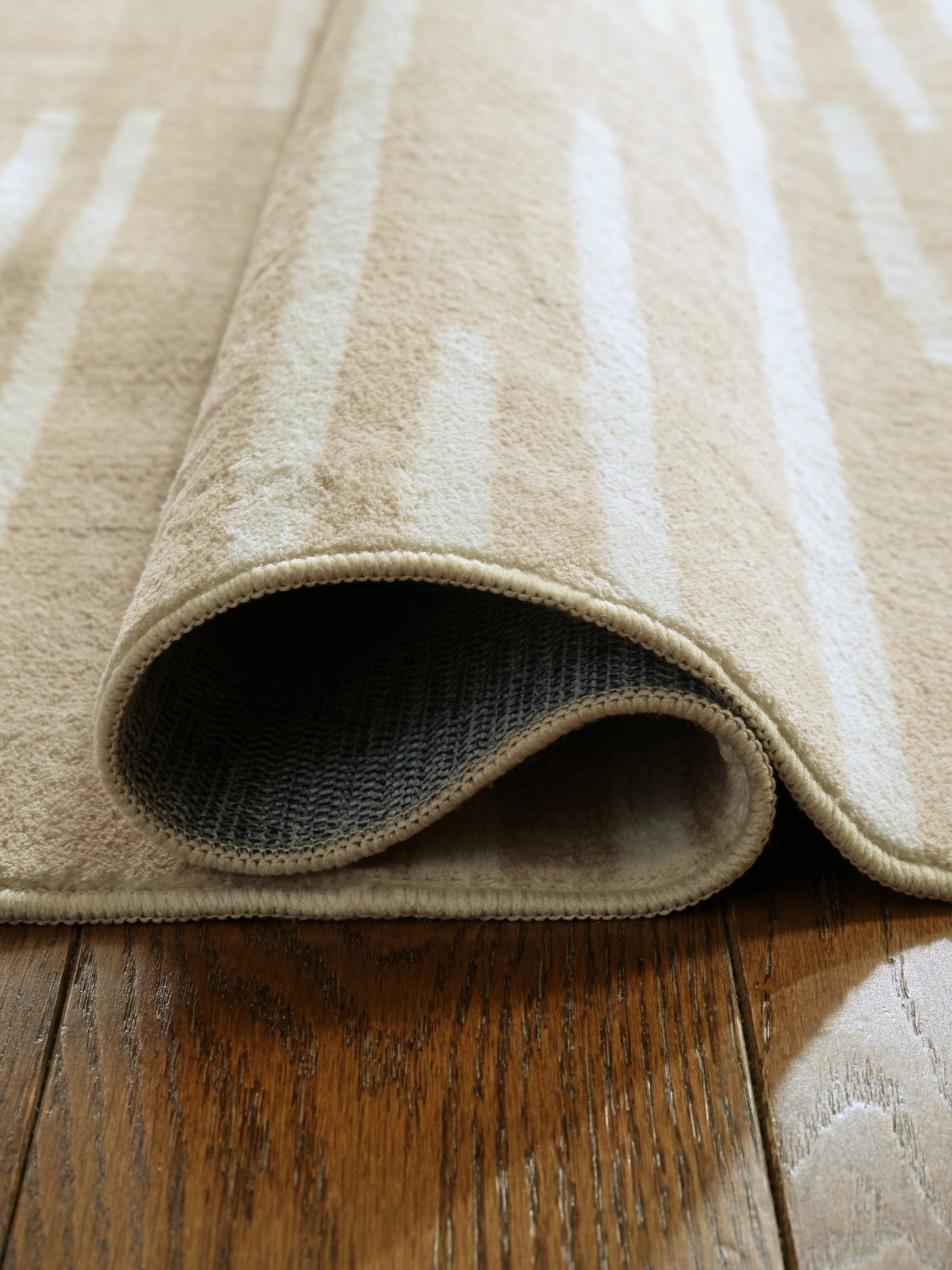 Ardenville Rug - Tampa Furniture Outlet