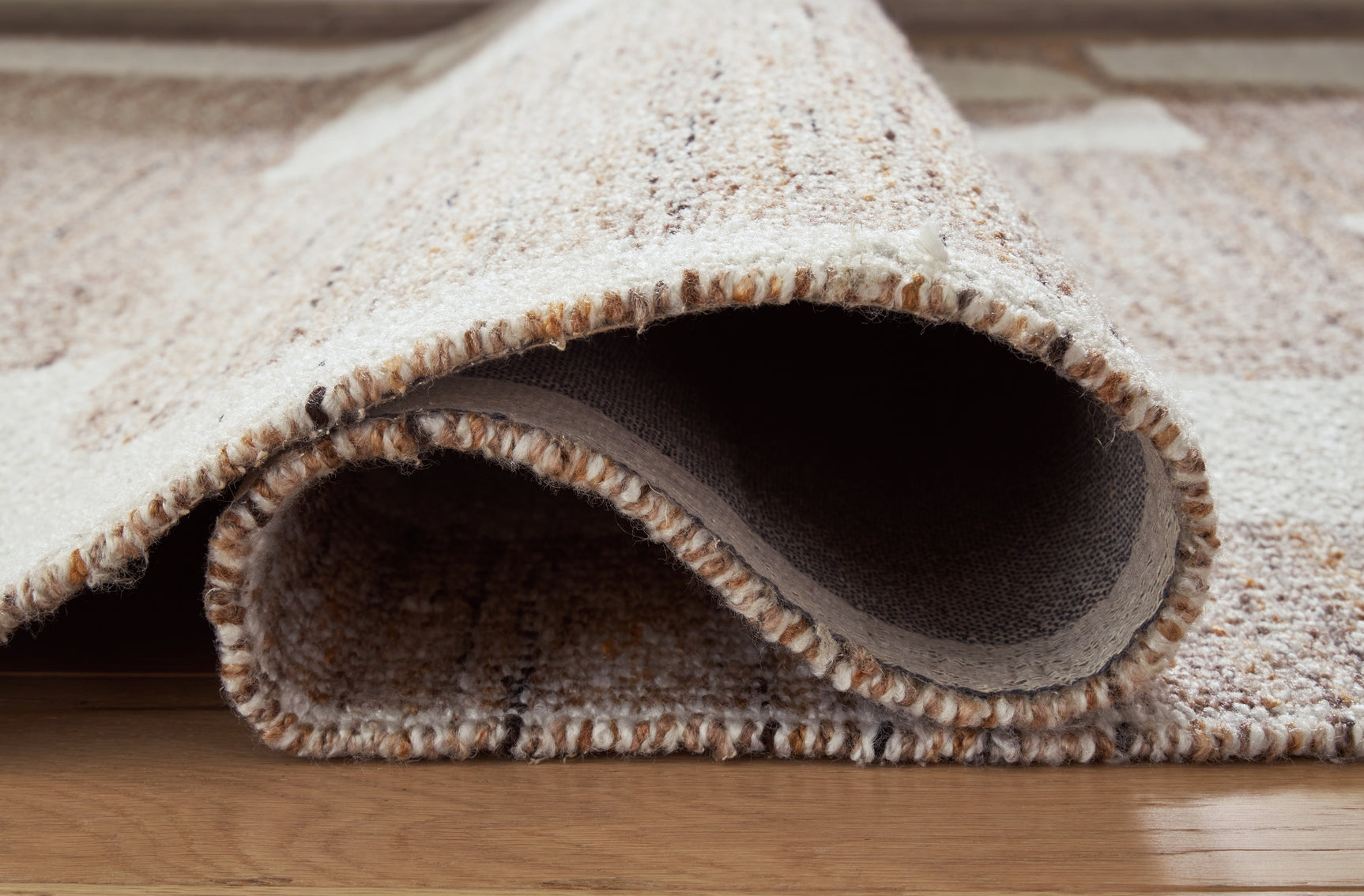 Brynnfield Rug - Tampa Furniture Outlet