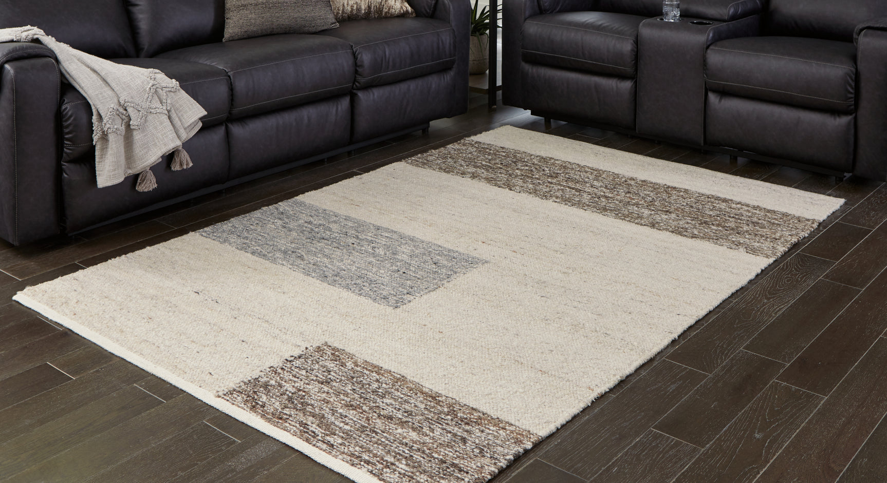 Barus Rug - Tampa Furniture Outlet