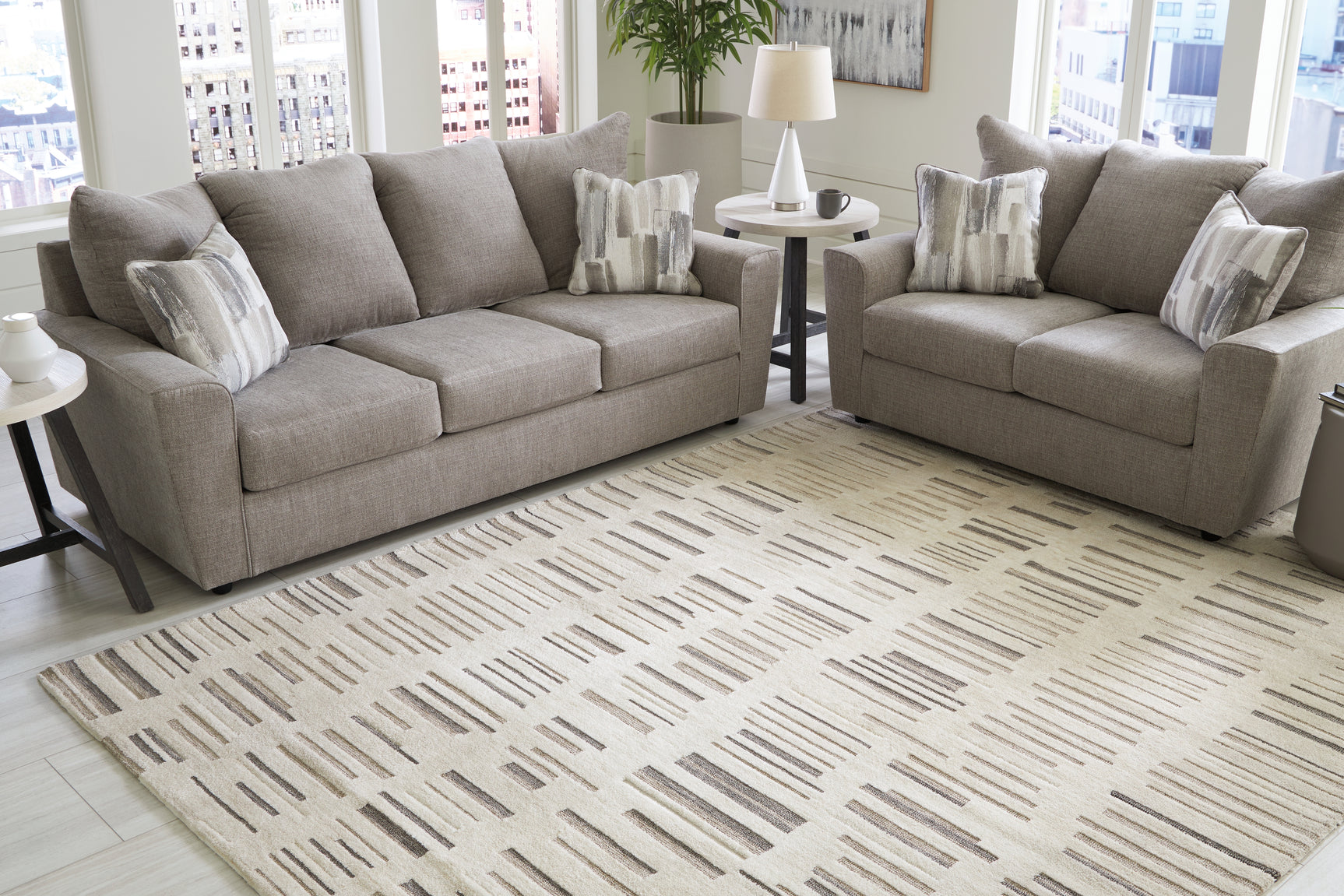 Leesdale Rug - Tampa Furniture Outlet