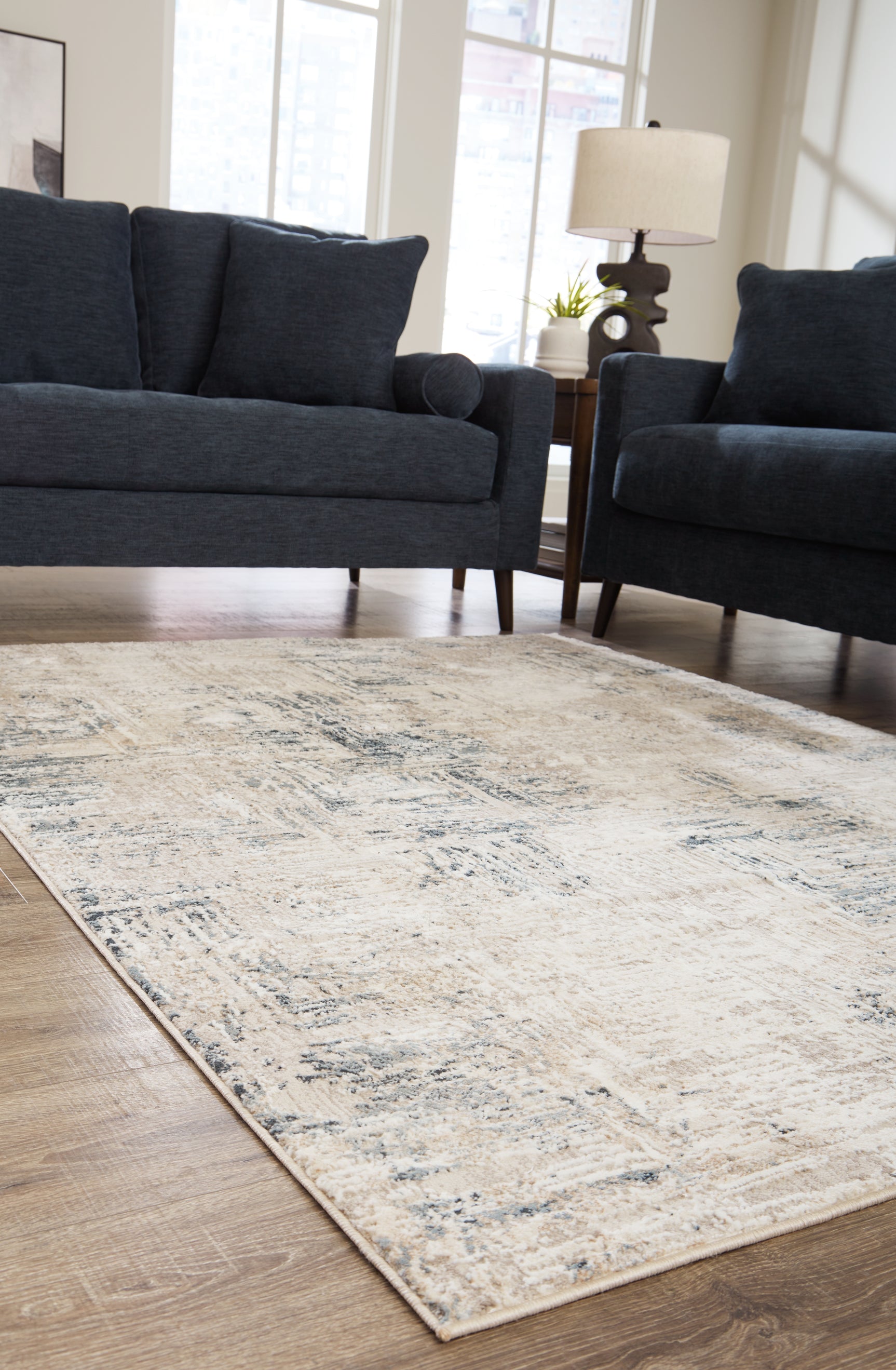 Gentor Rug - Tampa Furniture Outlet