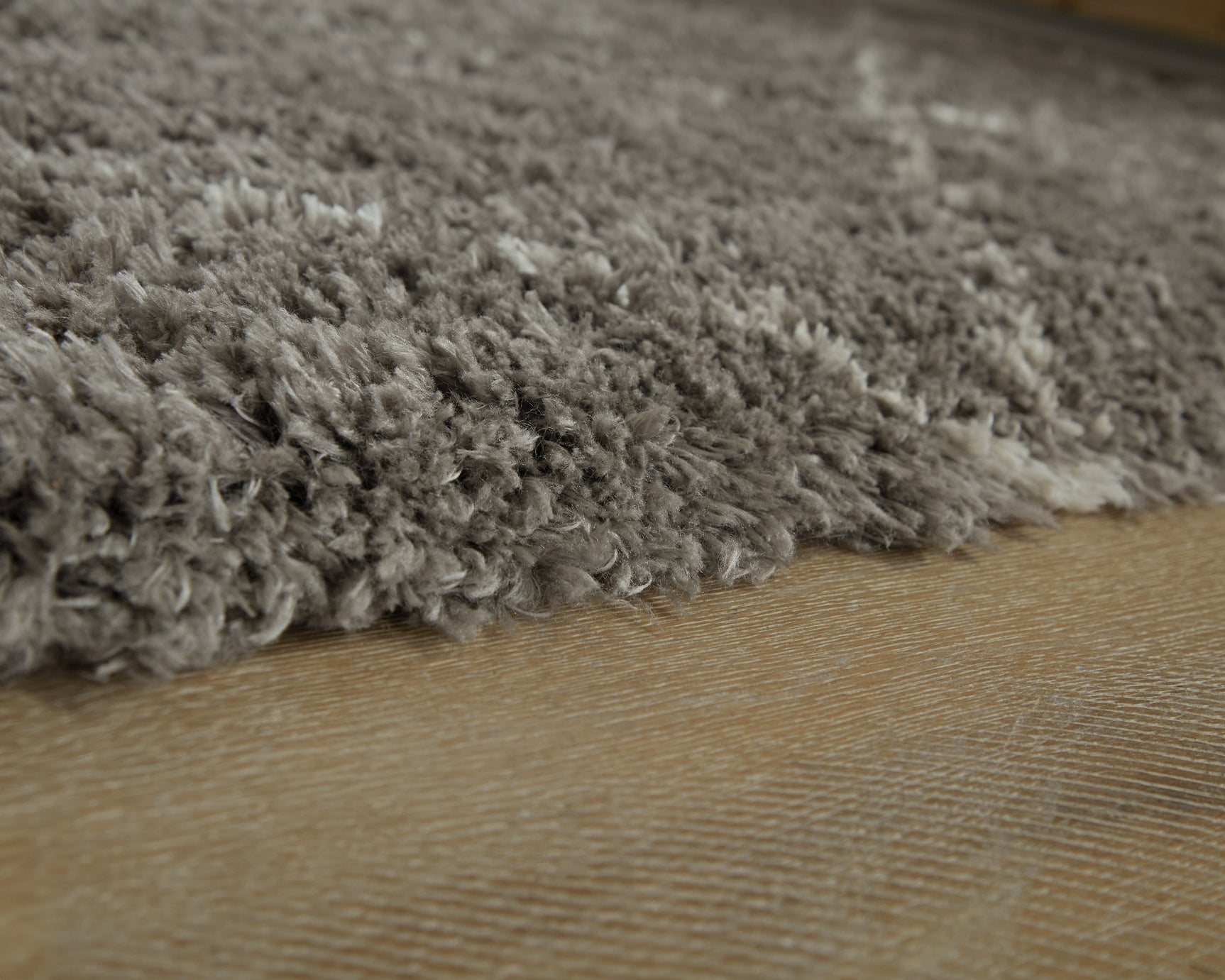 Wrenlow Rug - Tampa Furniture Outlet