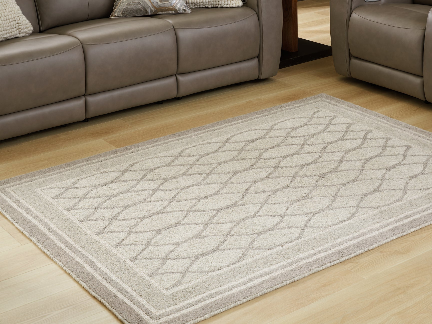 Wimney Rug - Tampa Furniture Outlet