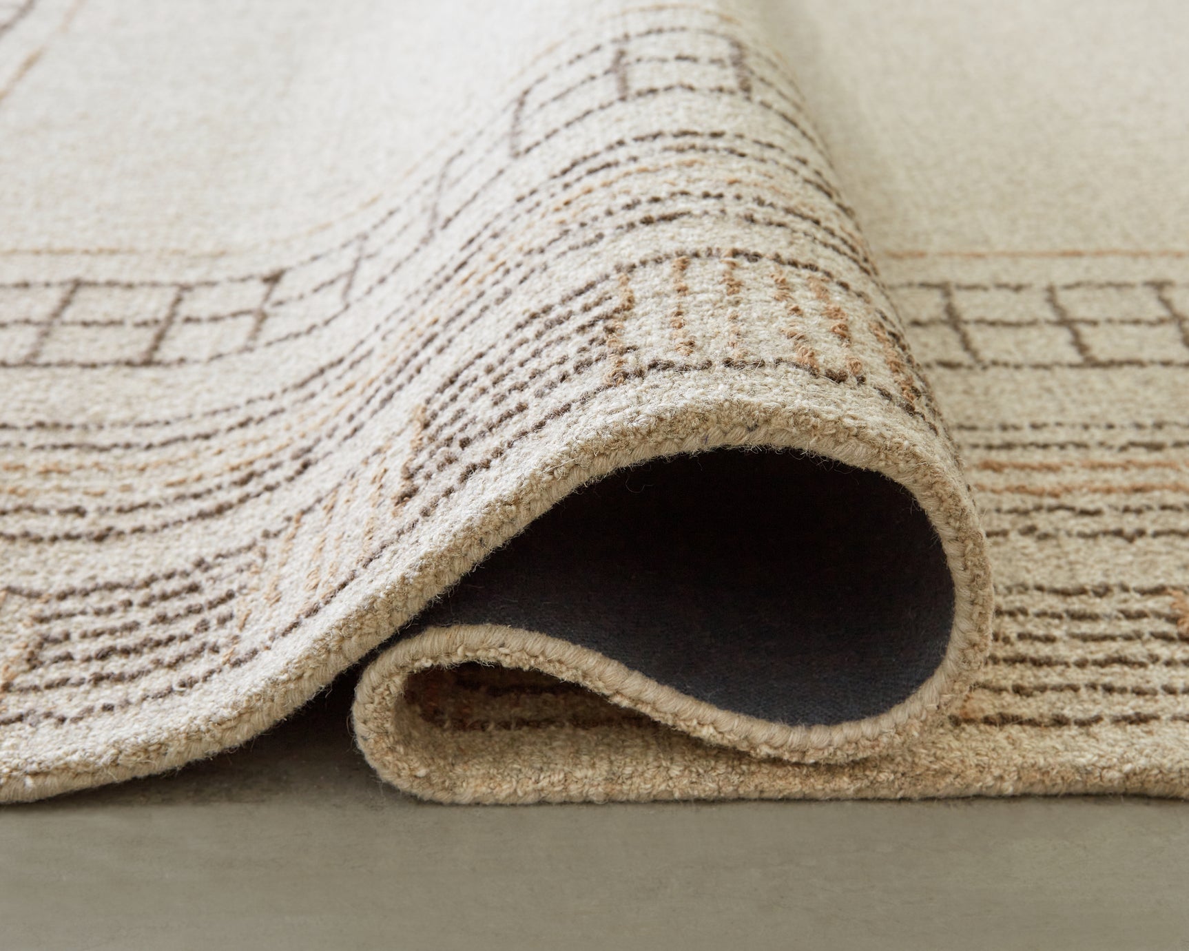 Idaman Rug - Tampa Furniture Outlet