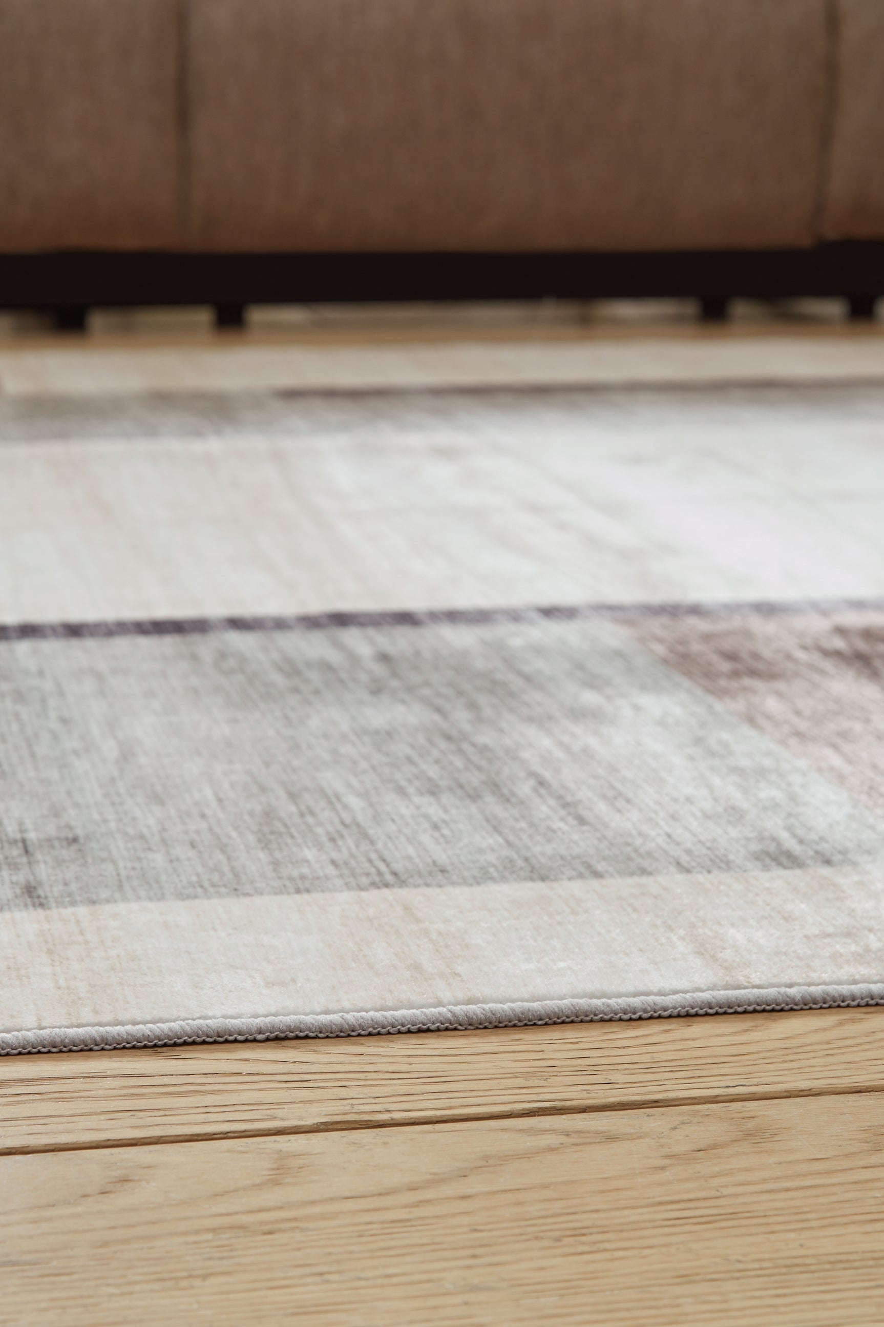 Larkport Rug - Tampa Furniture Outlet