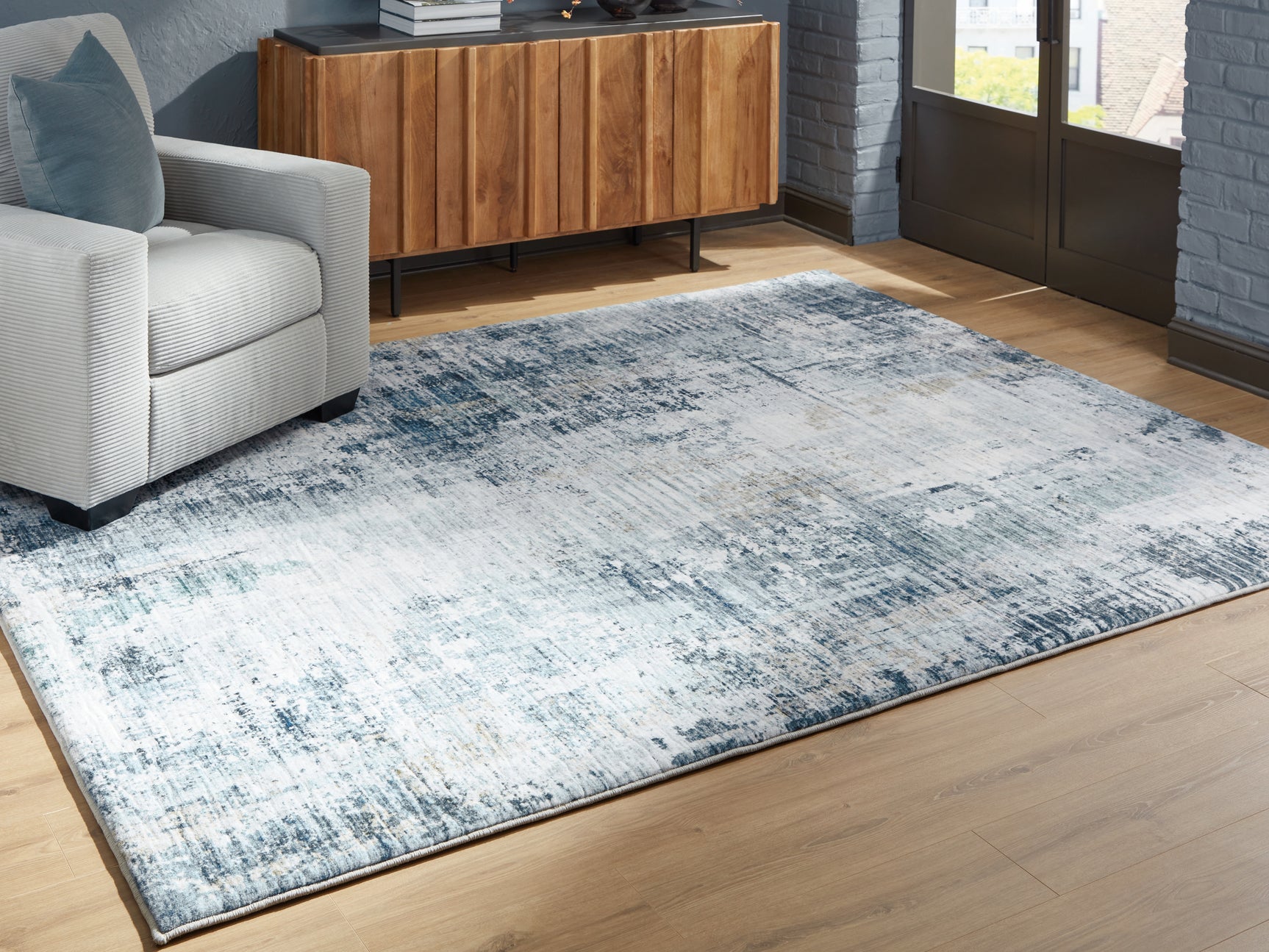 Arlenmont Rug - Tampa Furniture Outlet