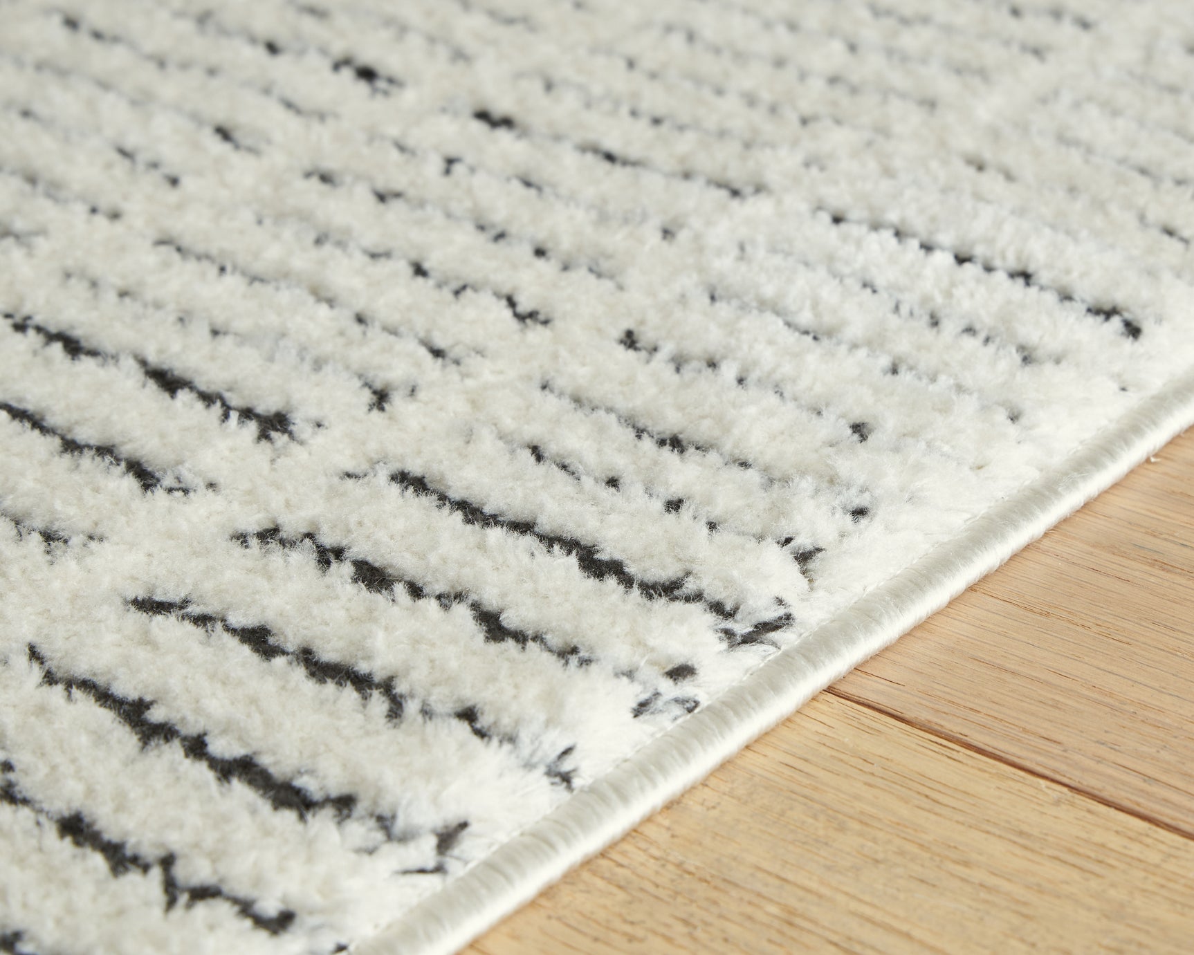 Turinwith Rug - Tampa Furniture Outlet