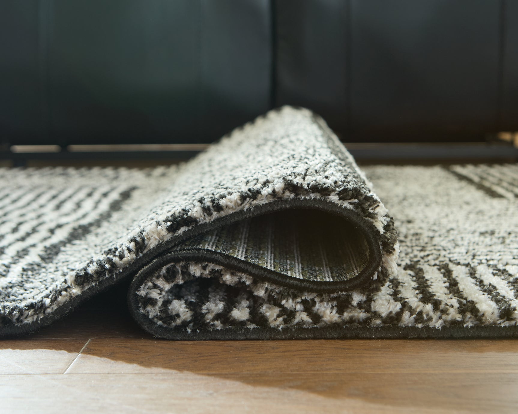 Kurtmen Rug - Tampa Furniture Outlet