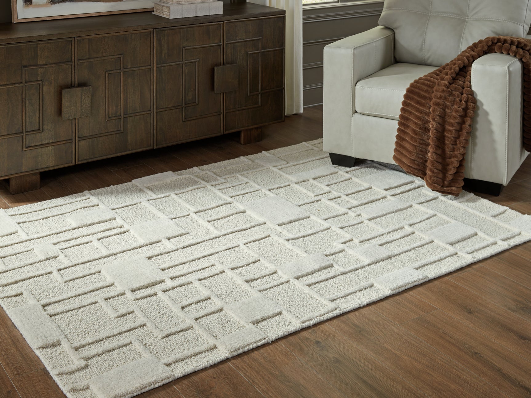 Empriss Rug - Tampa Furniture Outlet