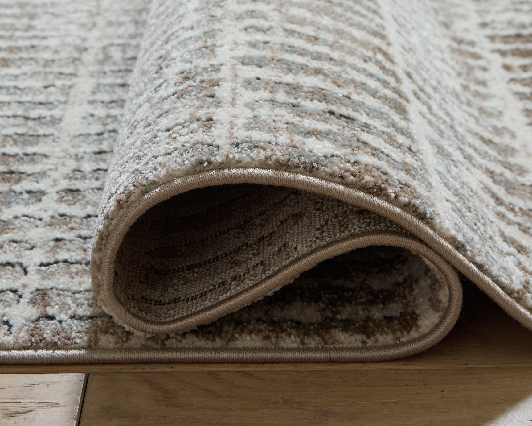 Fuadwick Rug - Tampa Furniture Outlet